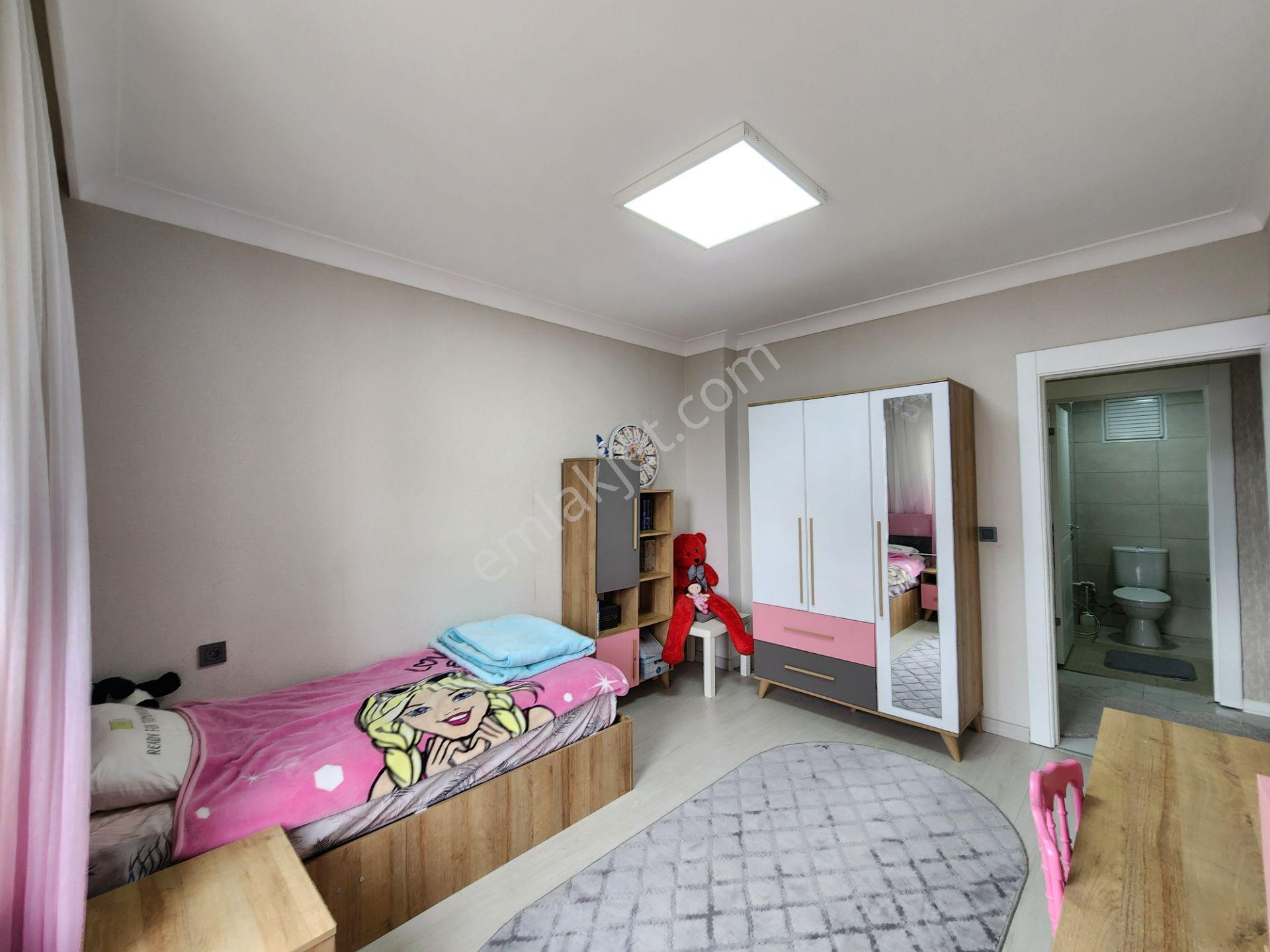 Güler^den Güneşevlerde 2 Bloklu Sitede 8.kat Ful Yapılı Manzaralı Acayip Yapılı Fıstık Gibi 4+1 Dair - Görsel 19