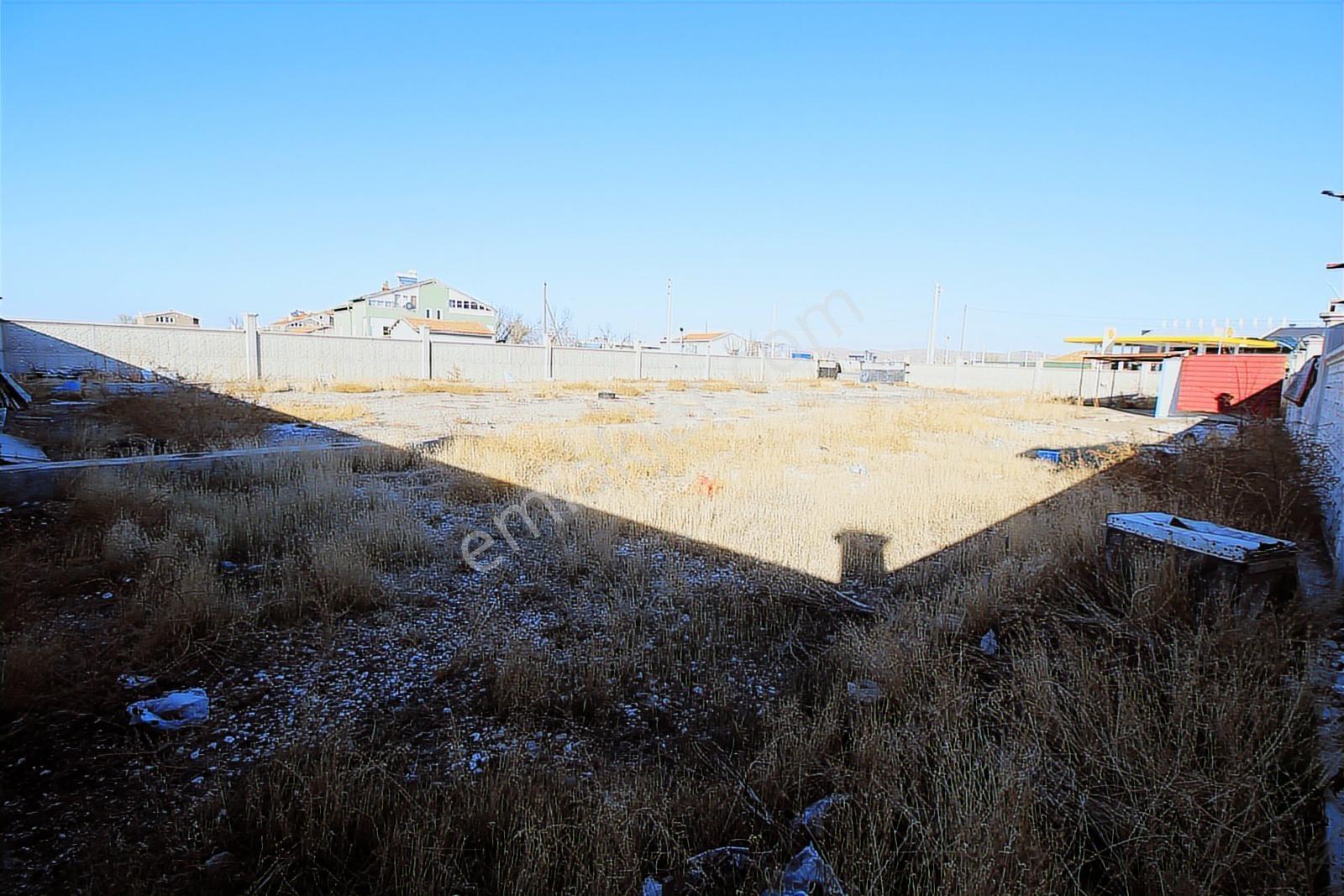 Aksaray Organize Yolu Shell Karşısı Duvarla Çevrili Kiralık Arsa - Görsel 3