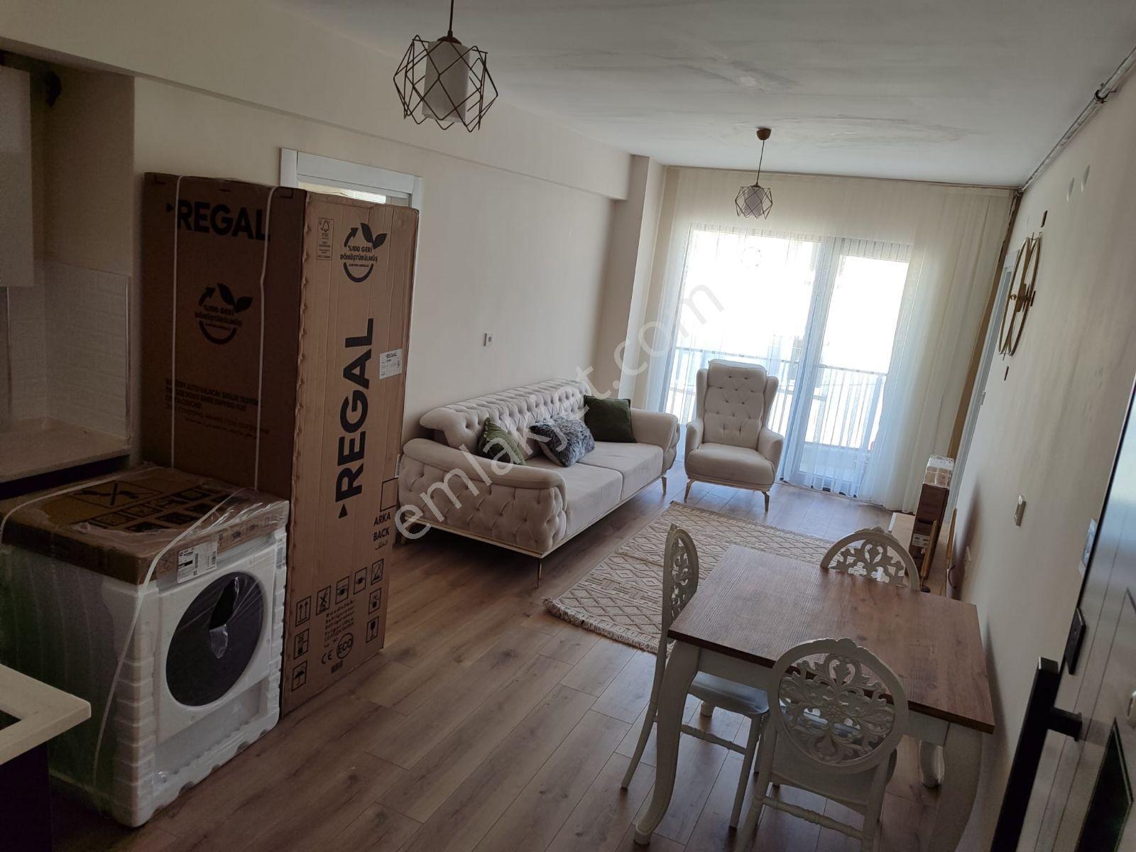 Asel'den Gaybi 1+1 Eşyalı, Arakat Balkonlu, Asansörlü Daire - Görsel 16