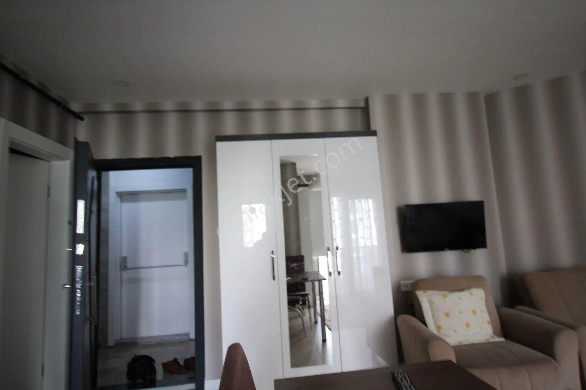Aksaray Taşpazarda Kafeler Caddesine Komşu Kiralık 1+1 Daire Balkonlu - Görsel 5