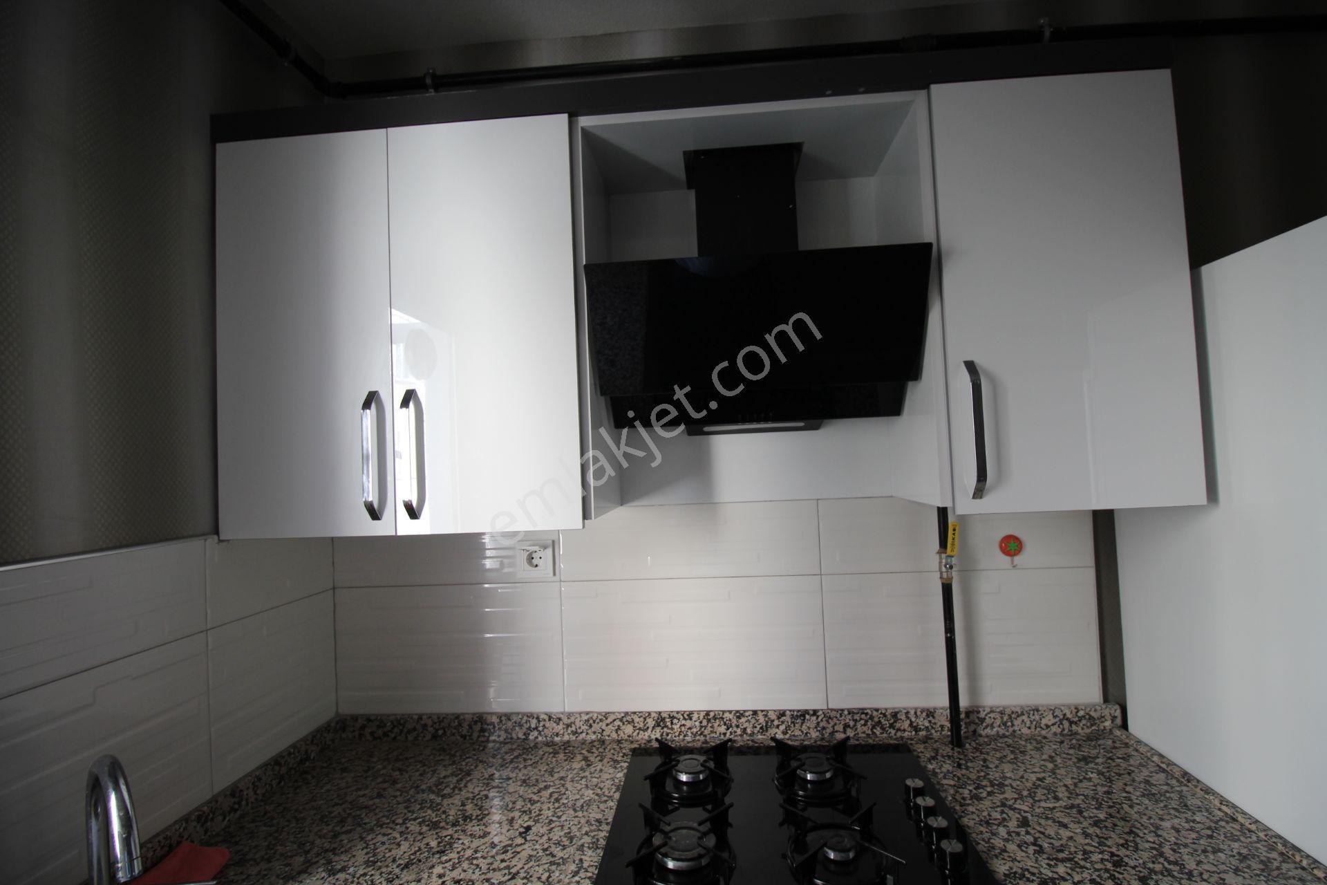 Aksaray Taşpazarda Kafeler Caddesine Komşu Kiralık 1+1 Daire Balkonlu - Görsel 11