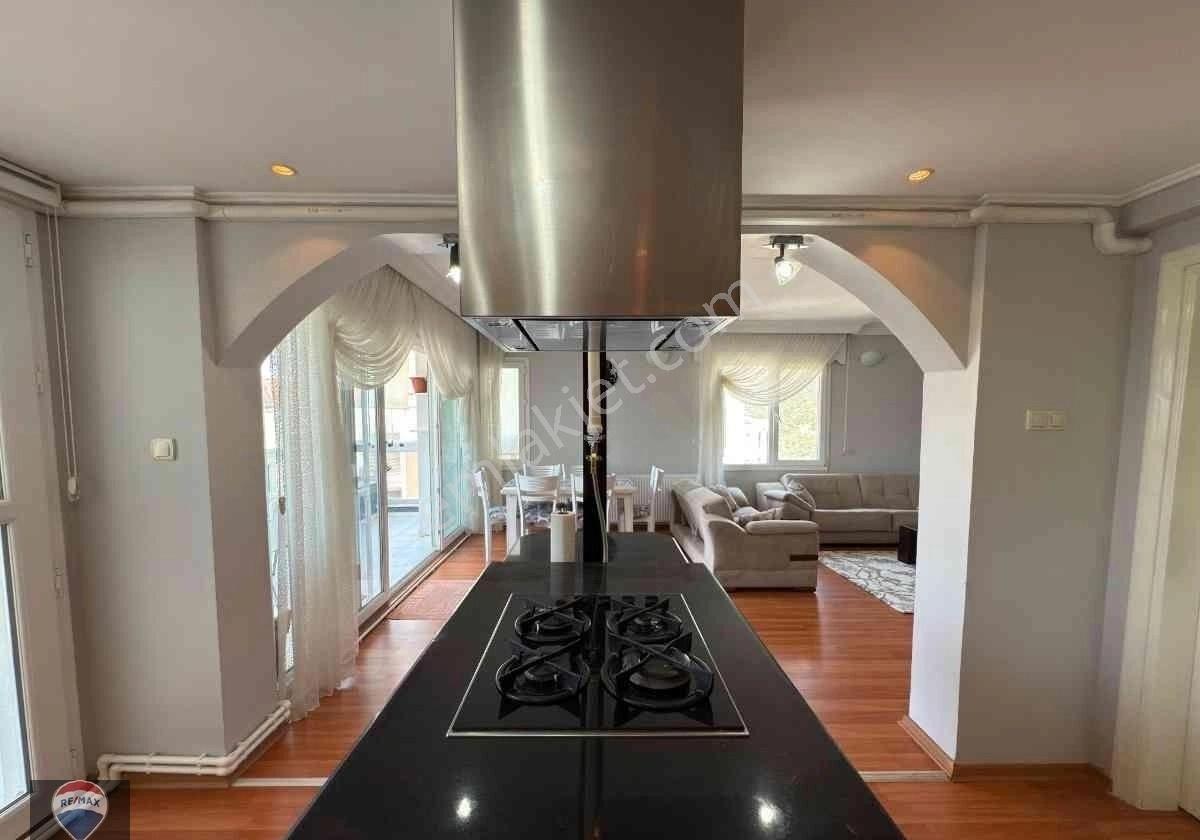 Kiralık ..kuşadasında,full Denizmanzaralı,dogalgazlı Kiralık Daire... - Görsel 16