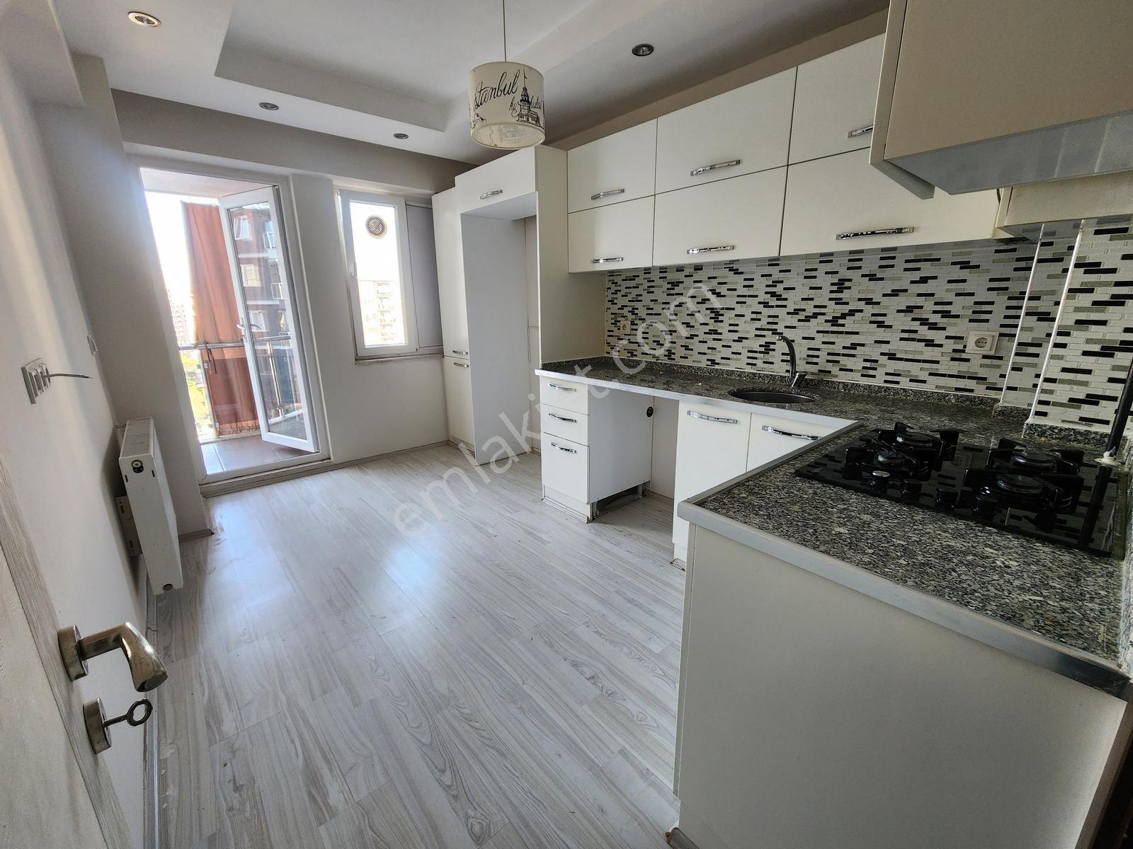 Şehzade'den Şemikler Caddepark Sitesi Kiralık Daire - Görsel 20