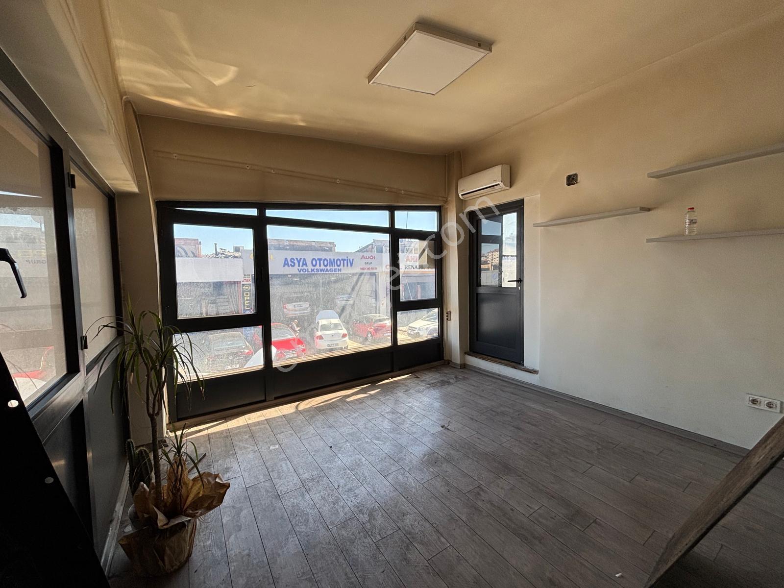 Bostancı Oto Sanayi Sitesi Devir Veya Hava Parası Yok - Görsel 21