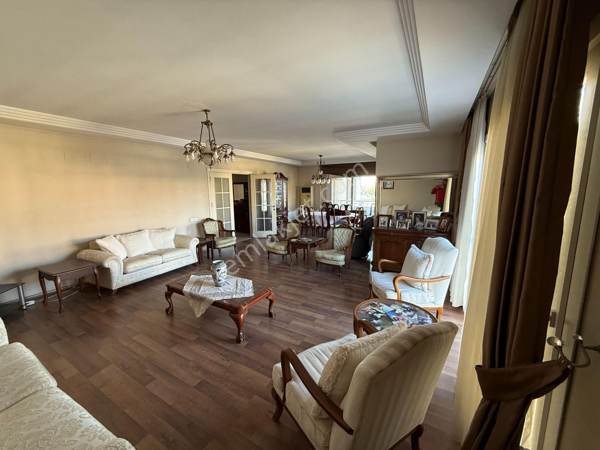 İstasyon Ve Valilik Cvr 4+1 250 M2 Satılık Daire - Görsel 8