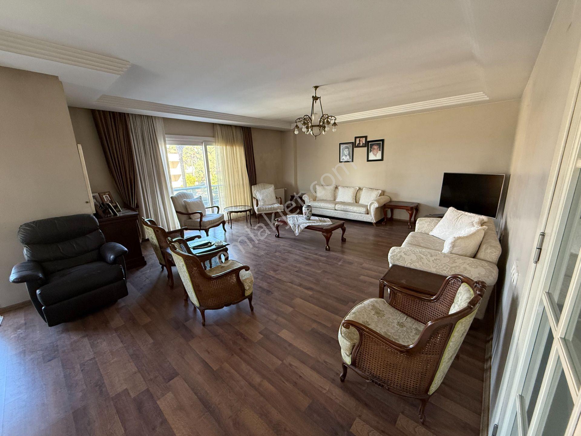 İstasyon Ve Valilik Cvr 4+1 250 M2 Satılık Daire - Görsel 7