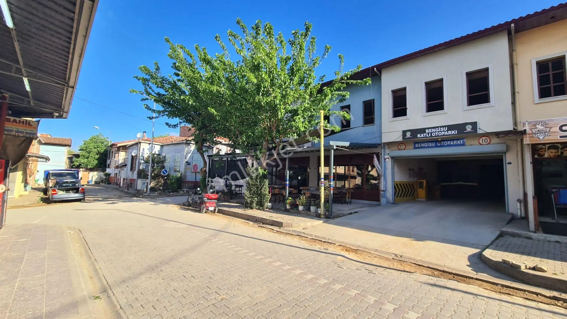 Antika Gayrimenkul'den Katlı Otopark Köşesi Satılık İş Yeri - Görsel 3