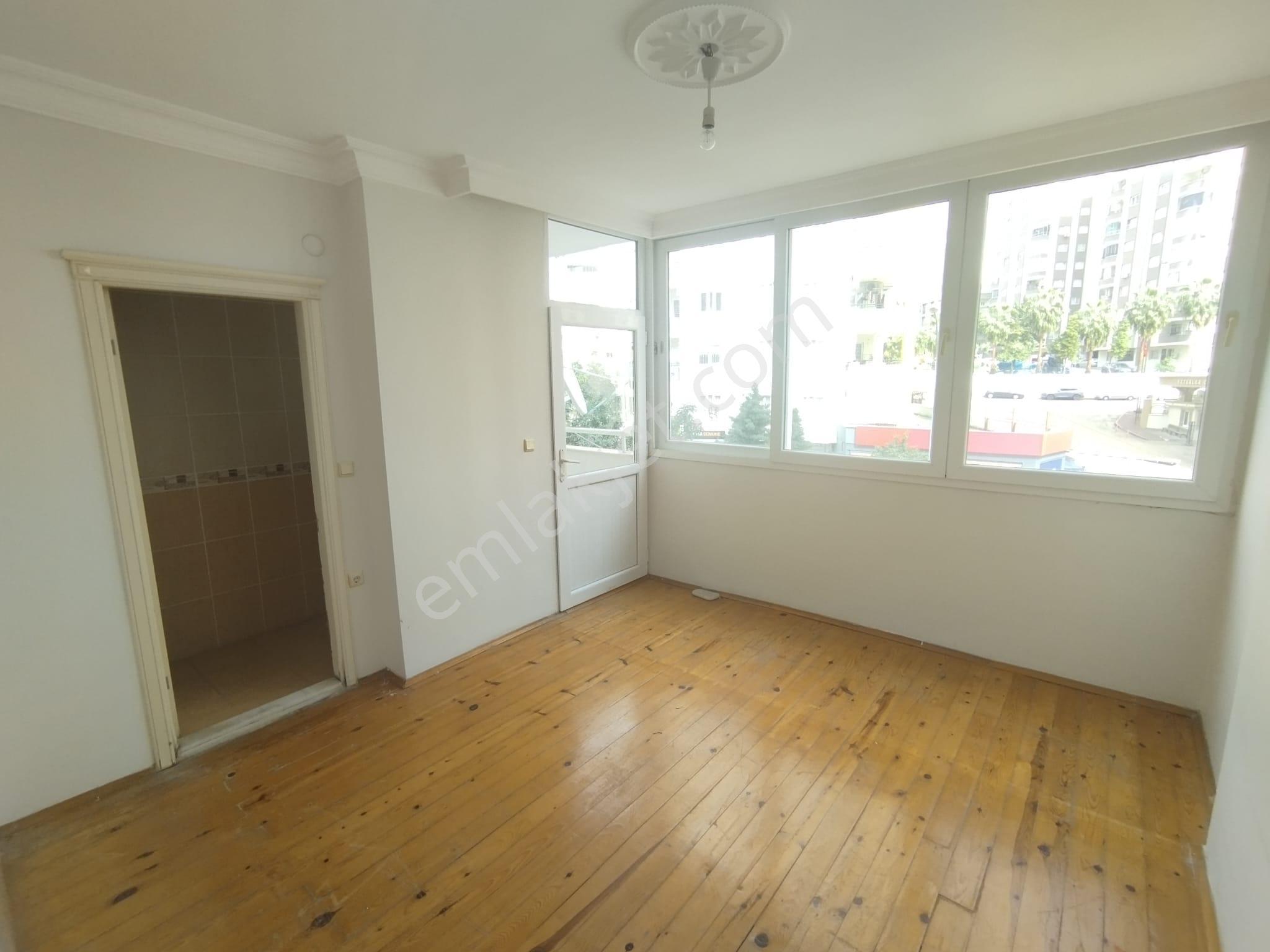 Süleyman Demirel Bulvarında Sitede 4+1 Açık Mutfaklı İdeal Katta Cazip Daire - Görsel 5
