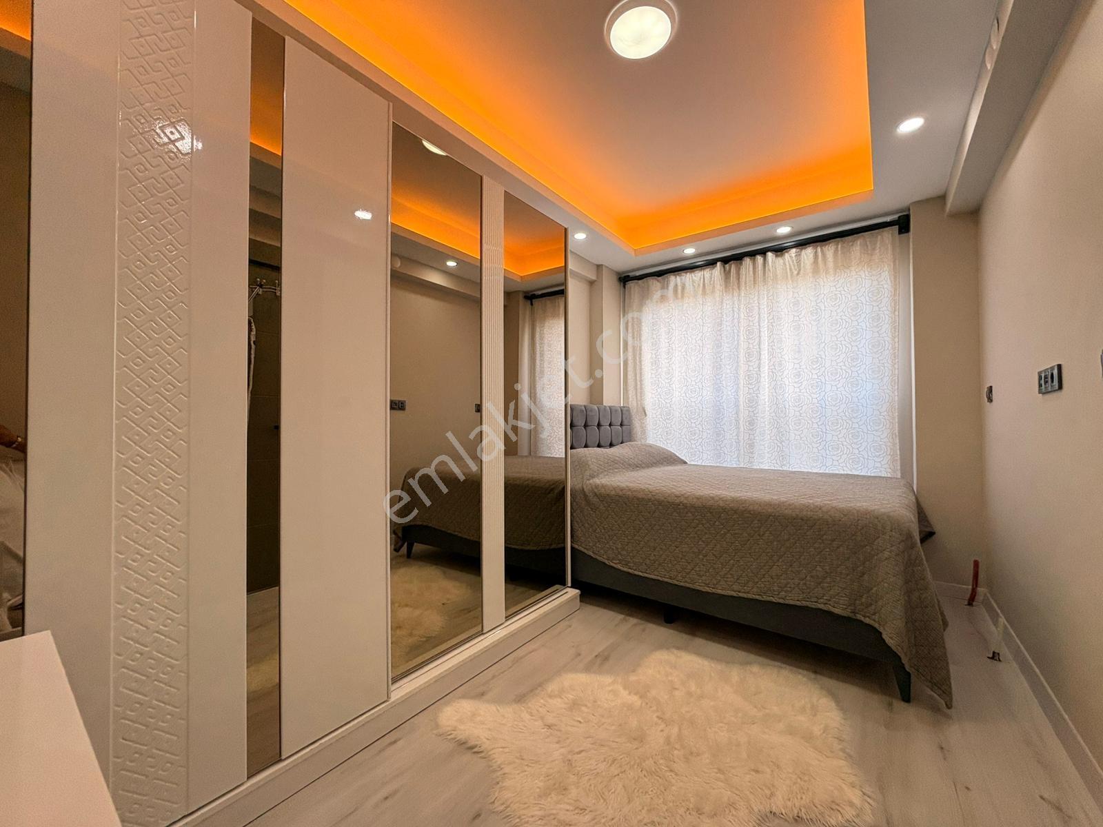 Uğur Kurtulmuş'tan 40'lık Yol Üzerinde Eşyalı Kiralık 1+1 Daire - Görsel 4