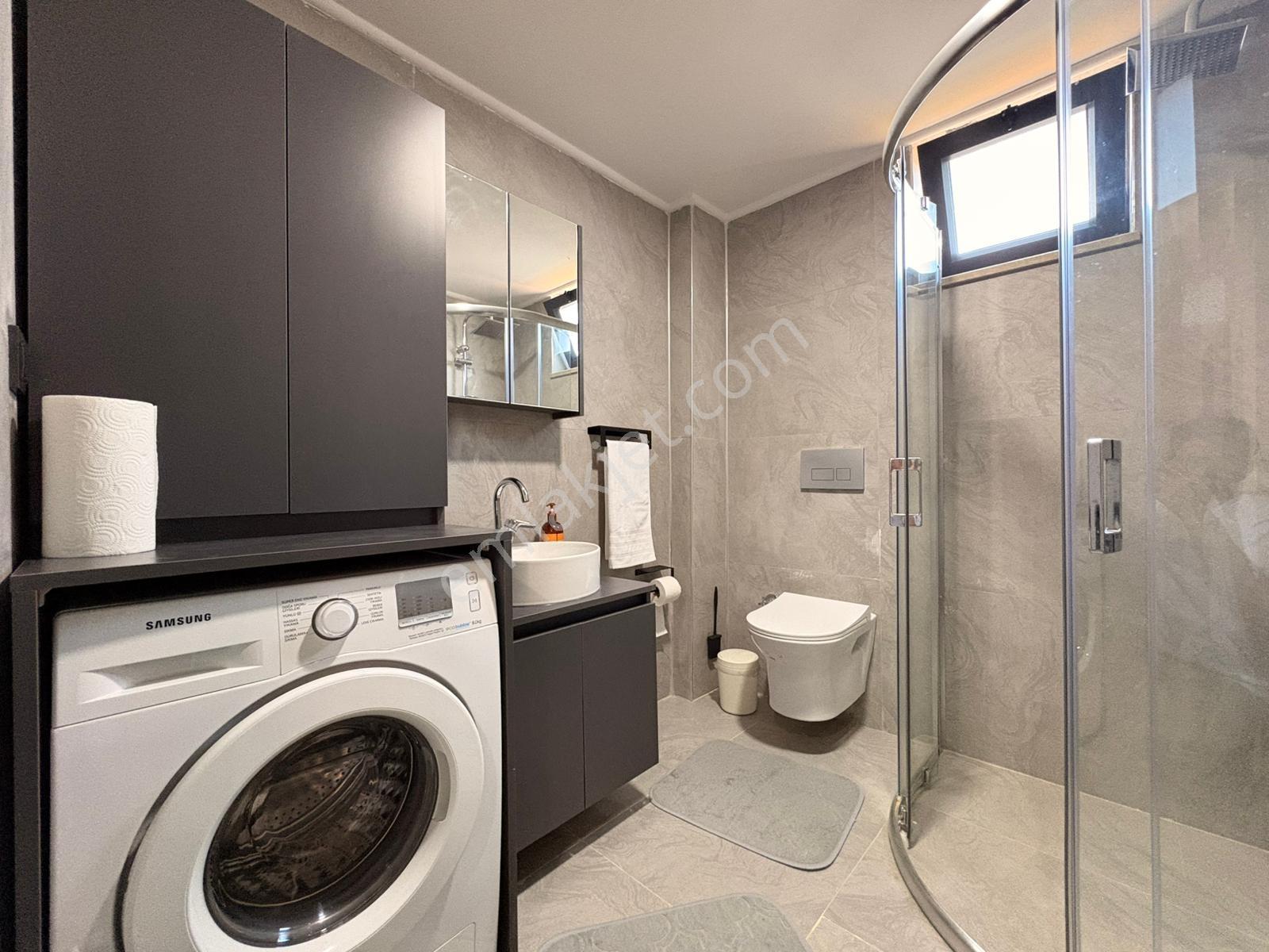 Uğur Kurtulmuş'tan 40'lık Yol Üzerinde Eşyalı Kiralık 1+1 Daire - Görsel 12
