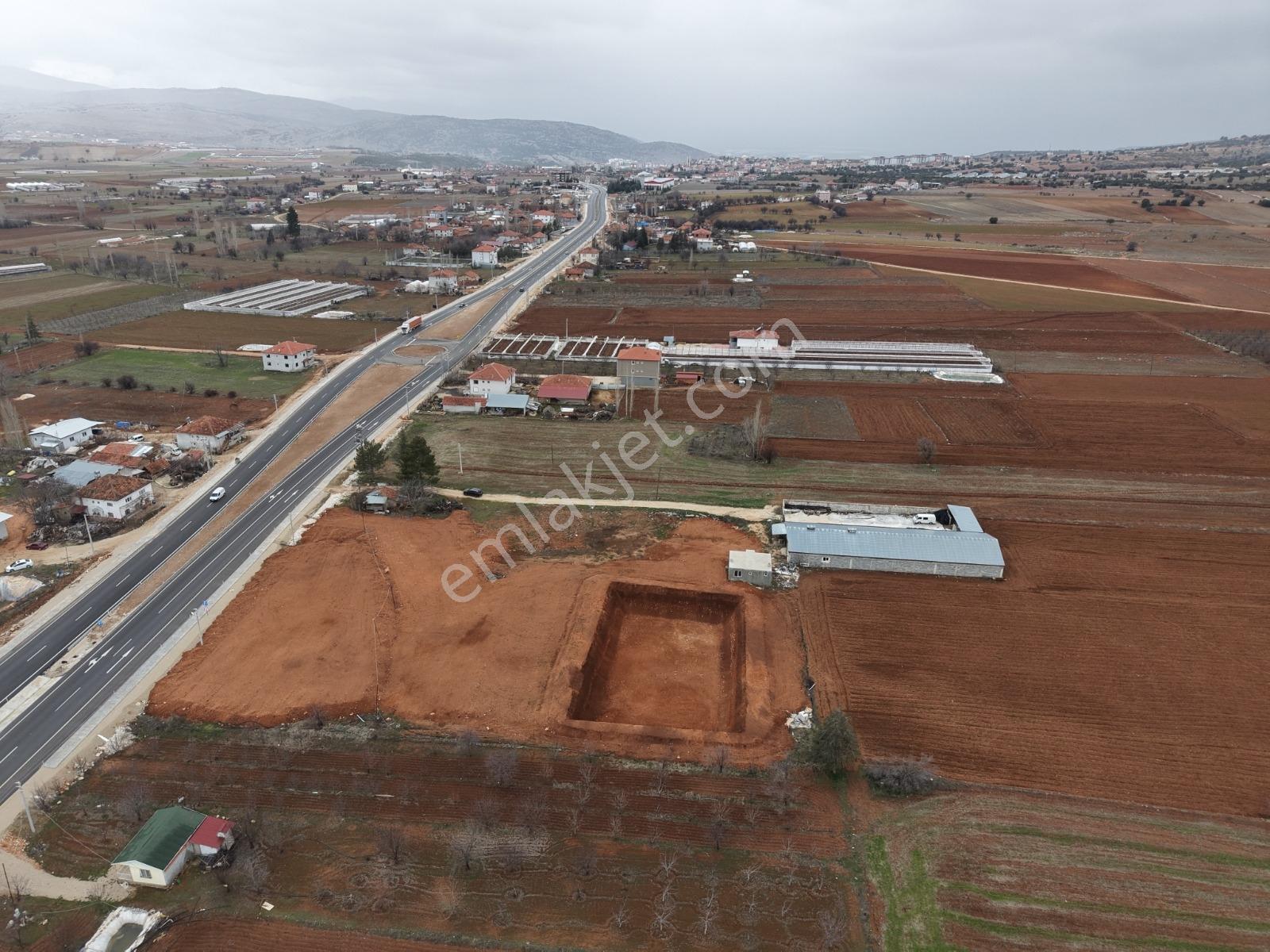 Antalya Elmalı Gökpınarda Emsalsiz Yola Sıfır Arsa - Görsel 10