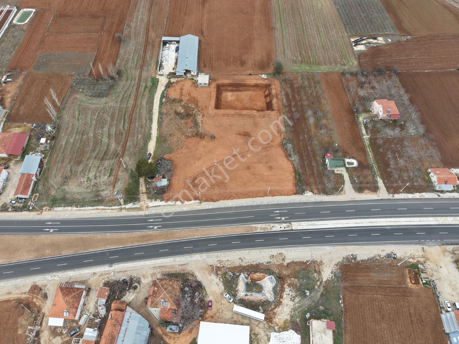 Antalya Elmalı Gökpınarda Emsalsiz Yola Sıfır Arsa - Görsel 25