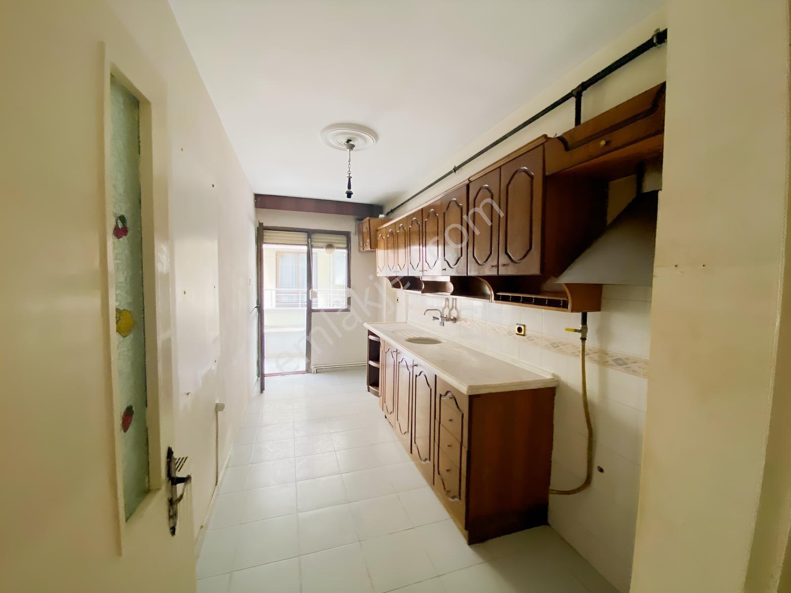 Basınsitesi Hastaneyakını Nezihyerde Okullarayakın Bakımlı - Görsel 4