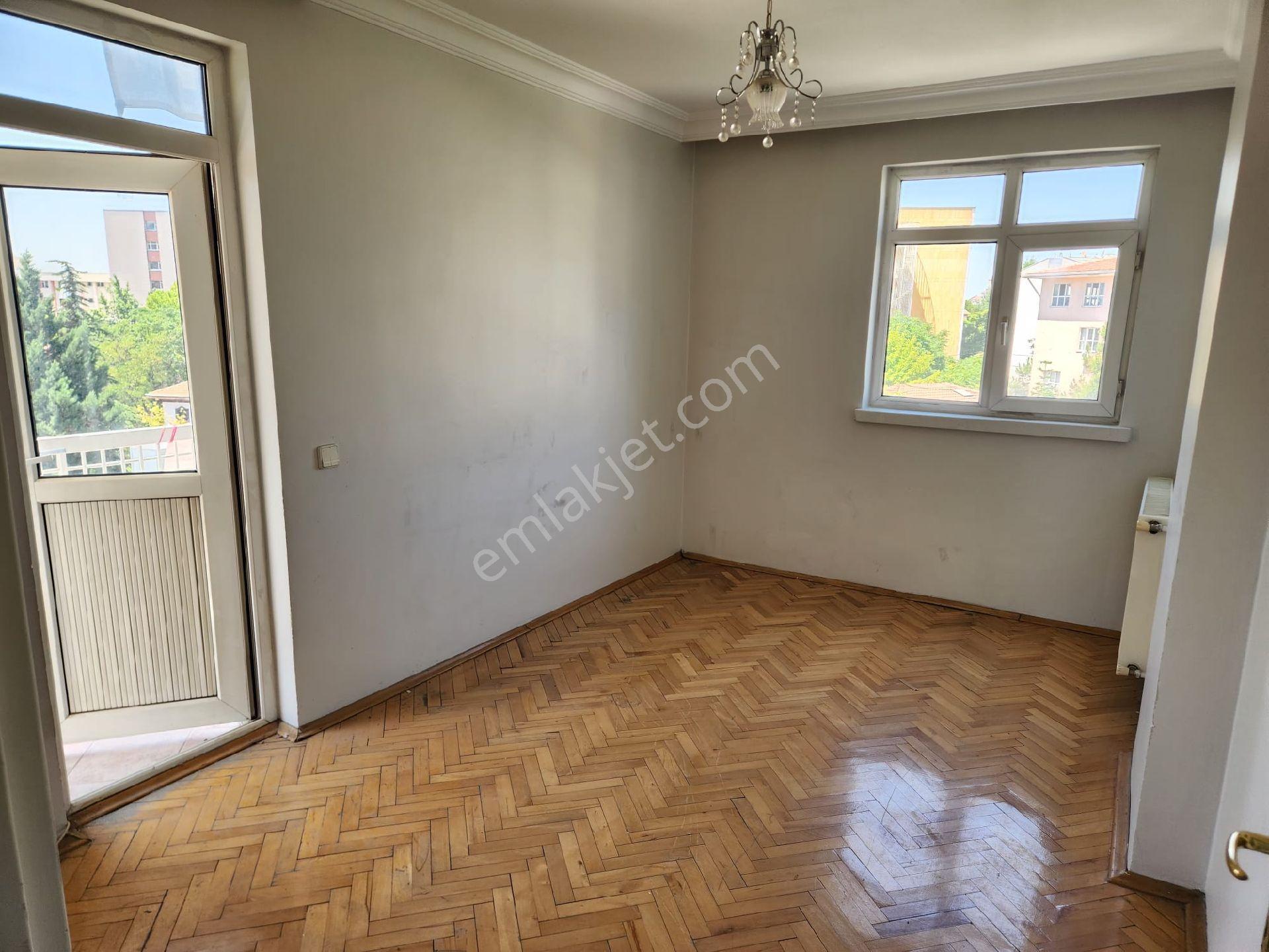 Burak Emlak'dan Kiralık Daire Cebeci Karacabey Sk. 3+1 B.salon - Görsel 7