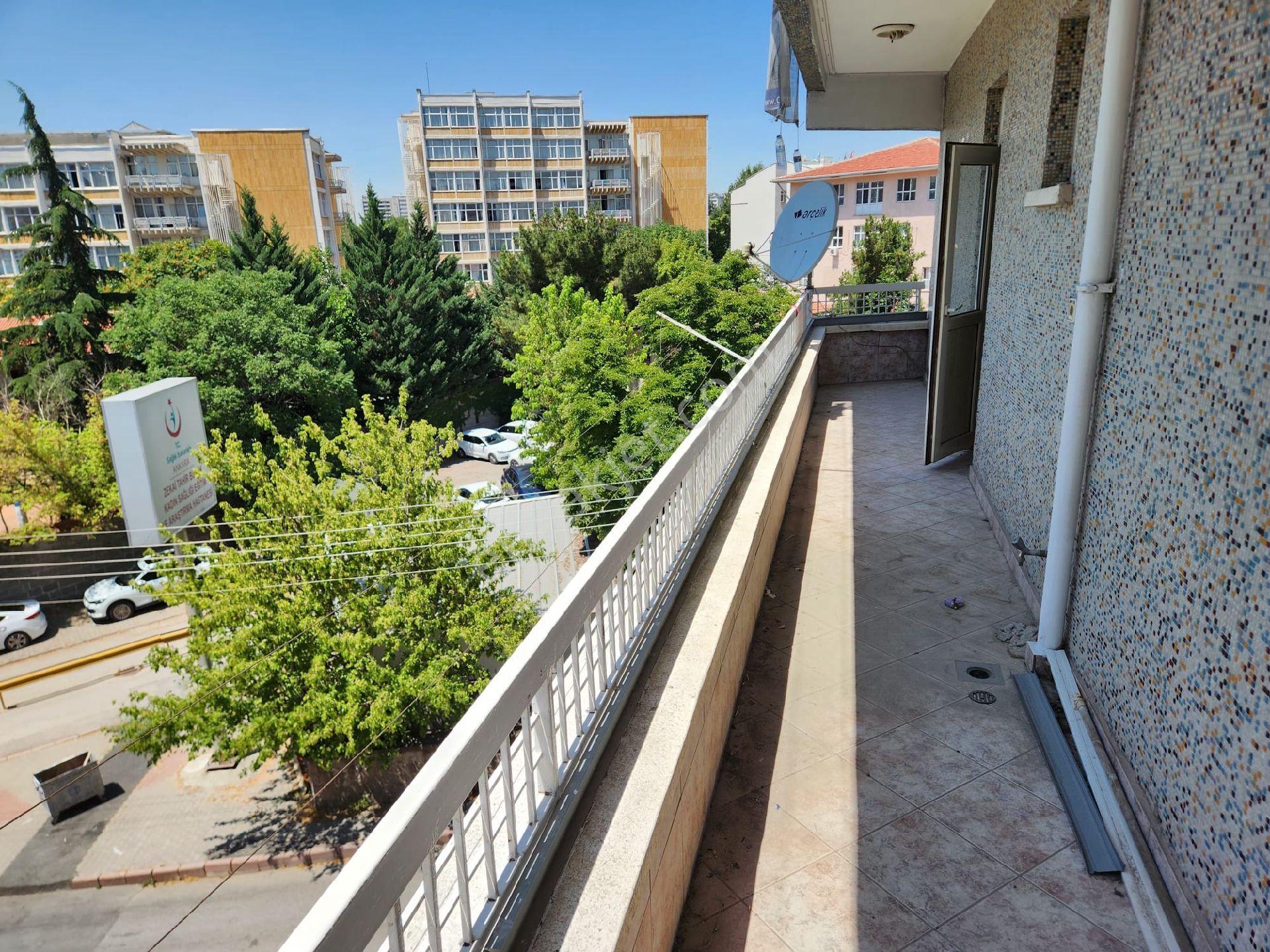 Burak Emlak'dan Kiralık Daire Cebeci Karacabey Sk. 3+1 B.salon - Görsel 10