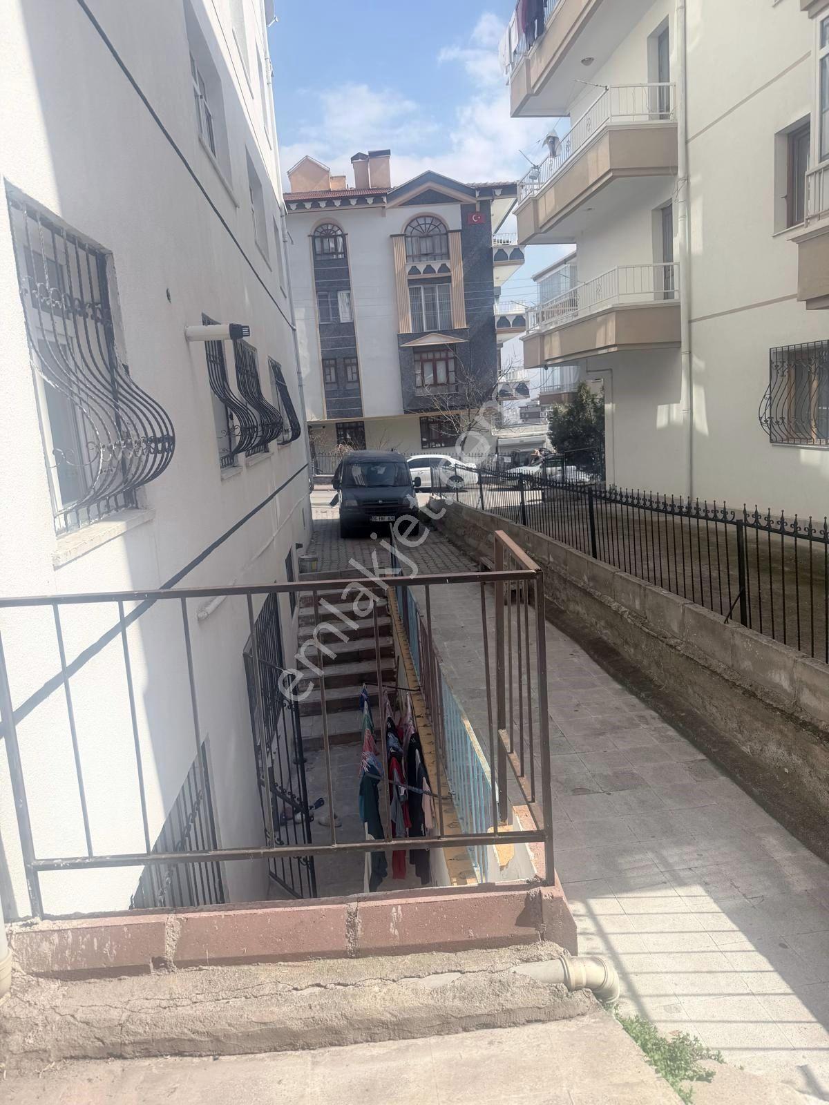 Osmangazide Kotta Altı Tam Daire 2+1 Fırsat - Görsel 26