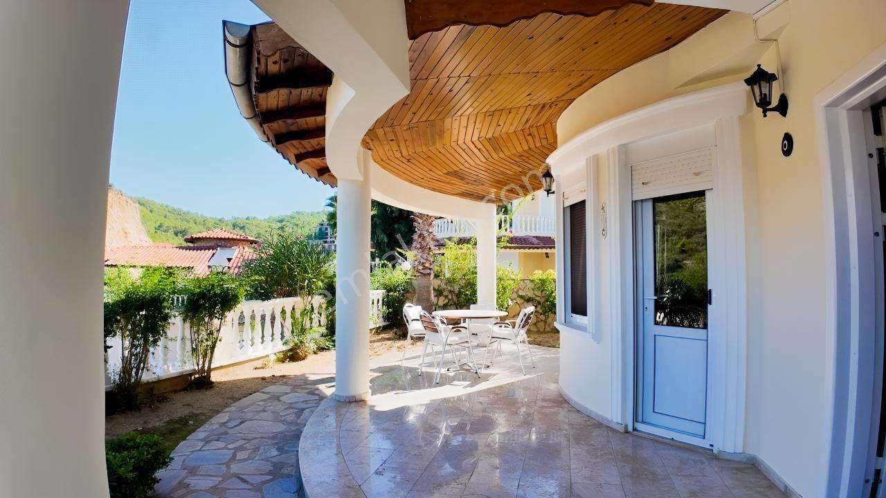Alanya Kargıcak 4+1 450m2 Deniz Kale Manzara Lüx Konsept Villa - Görsel 3