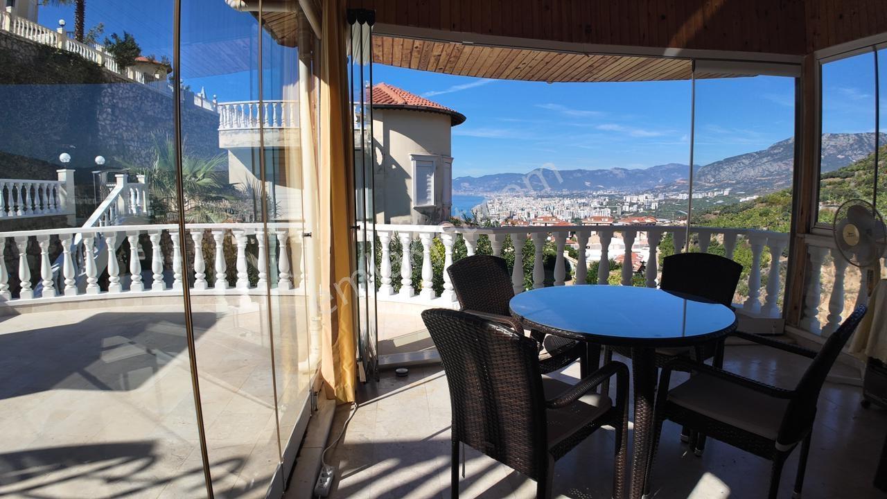 Alanya Kargıcak 4+1 450m2 Deniz Kale Manzara Lüx Konsept Villa - Görsel 2