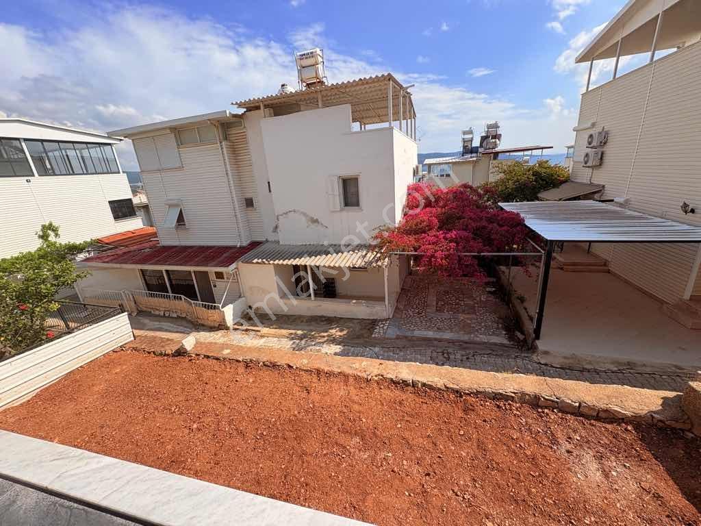 Akbük Kumkentte Lüks Renöveli Villa - Görsel 31