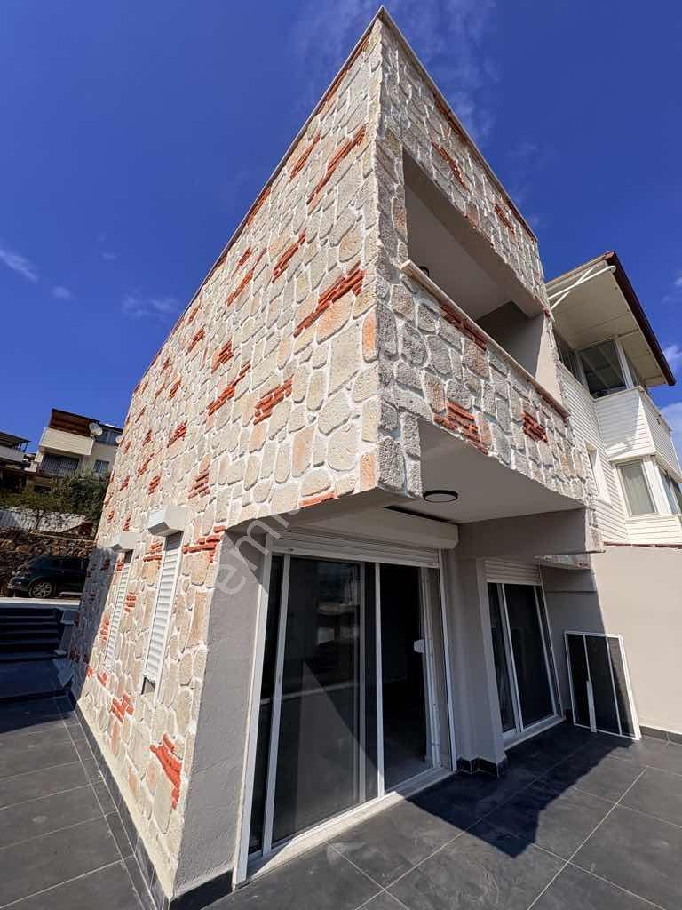Akbük Kumkentte Lüks Renöveli Villa - Görsel 7