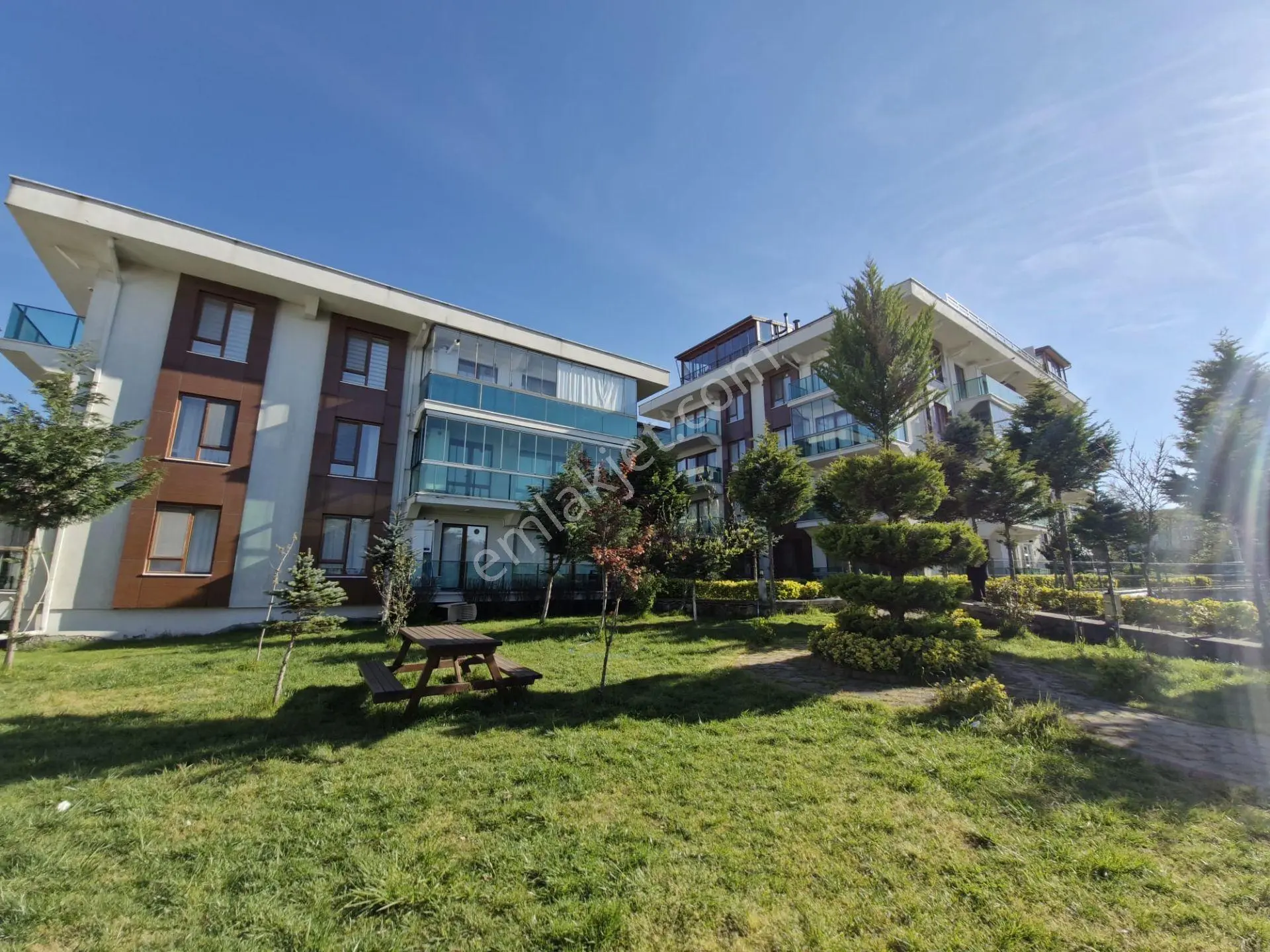 Karasu'da Deniz Manzaralı 2+1 Sürekli Kiralık Daire (eşyasız) - Görsel 2
