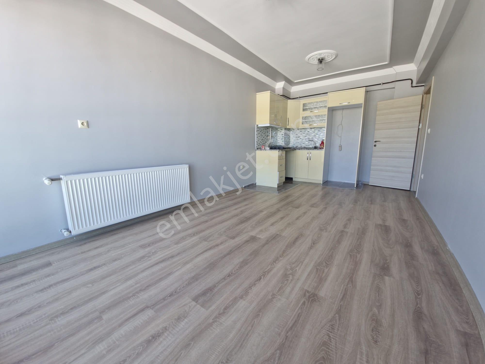 Karasu'da Deniz Manzaralı 2+1 Sürekli Kiralık Daire (eşyasız) - Görsel 8