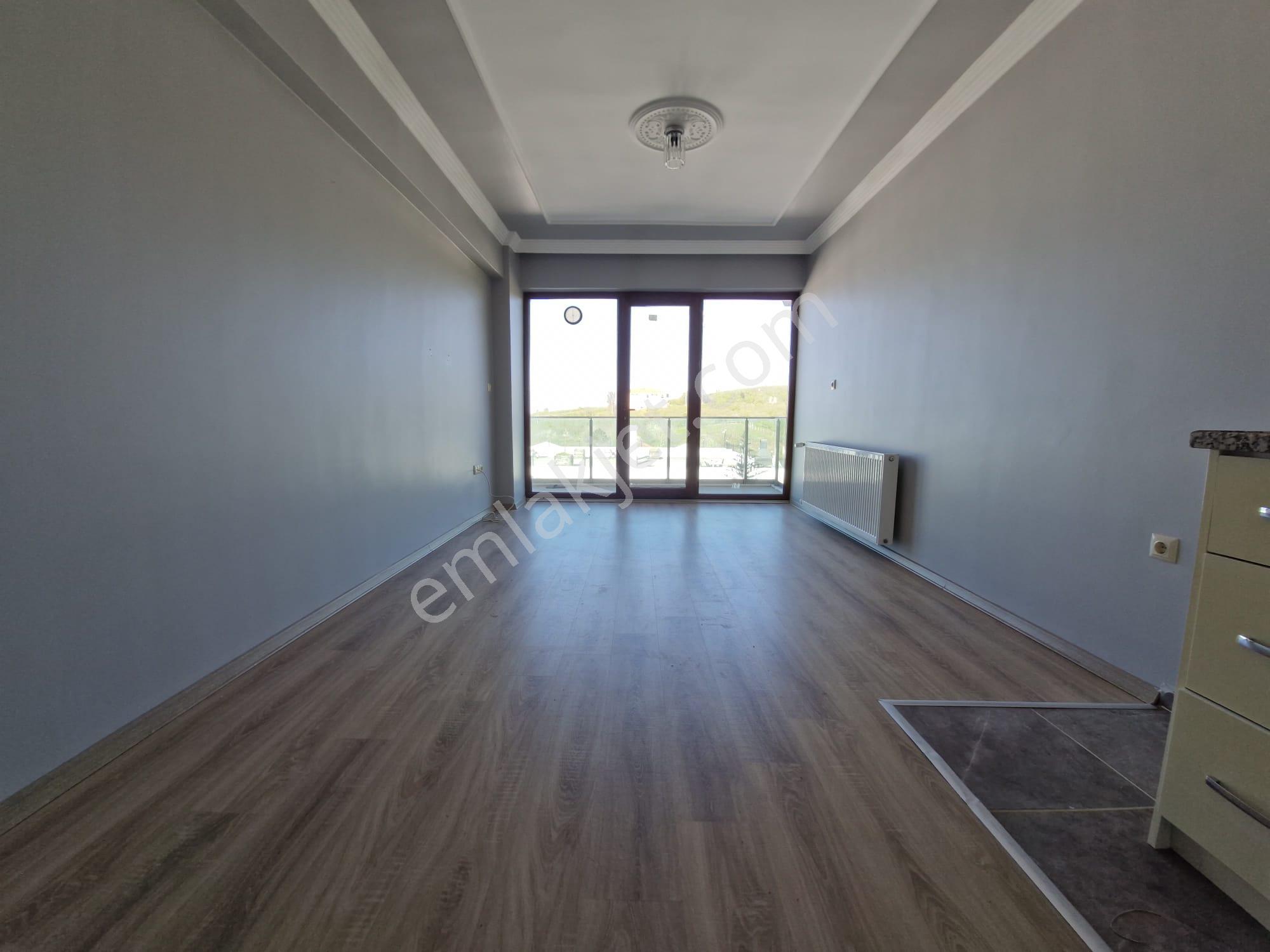 Karasu'da Deniz Manzaralı 2+1 Sürekli Kiralık Daire (eşyasız) - Görsel 7
