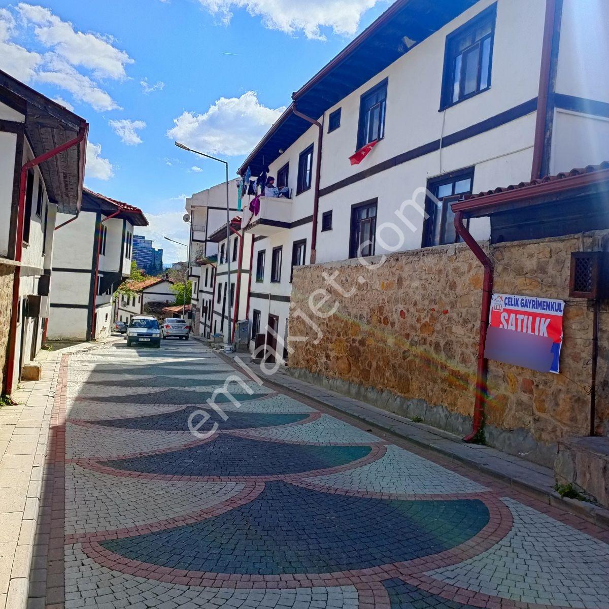 Bakımlı Eşyalı Konak - Görsel 13