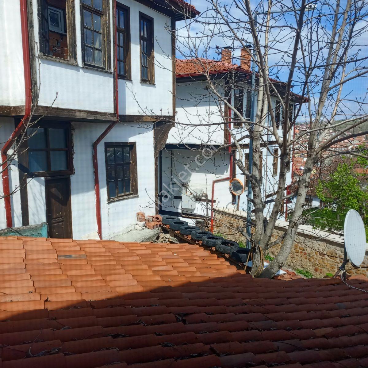 Bakımlı Eşyalı Konak - Görsel 26