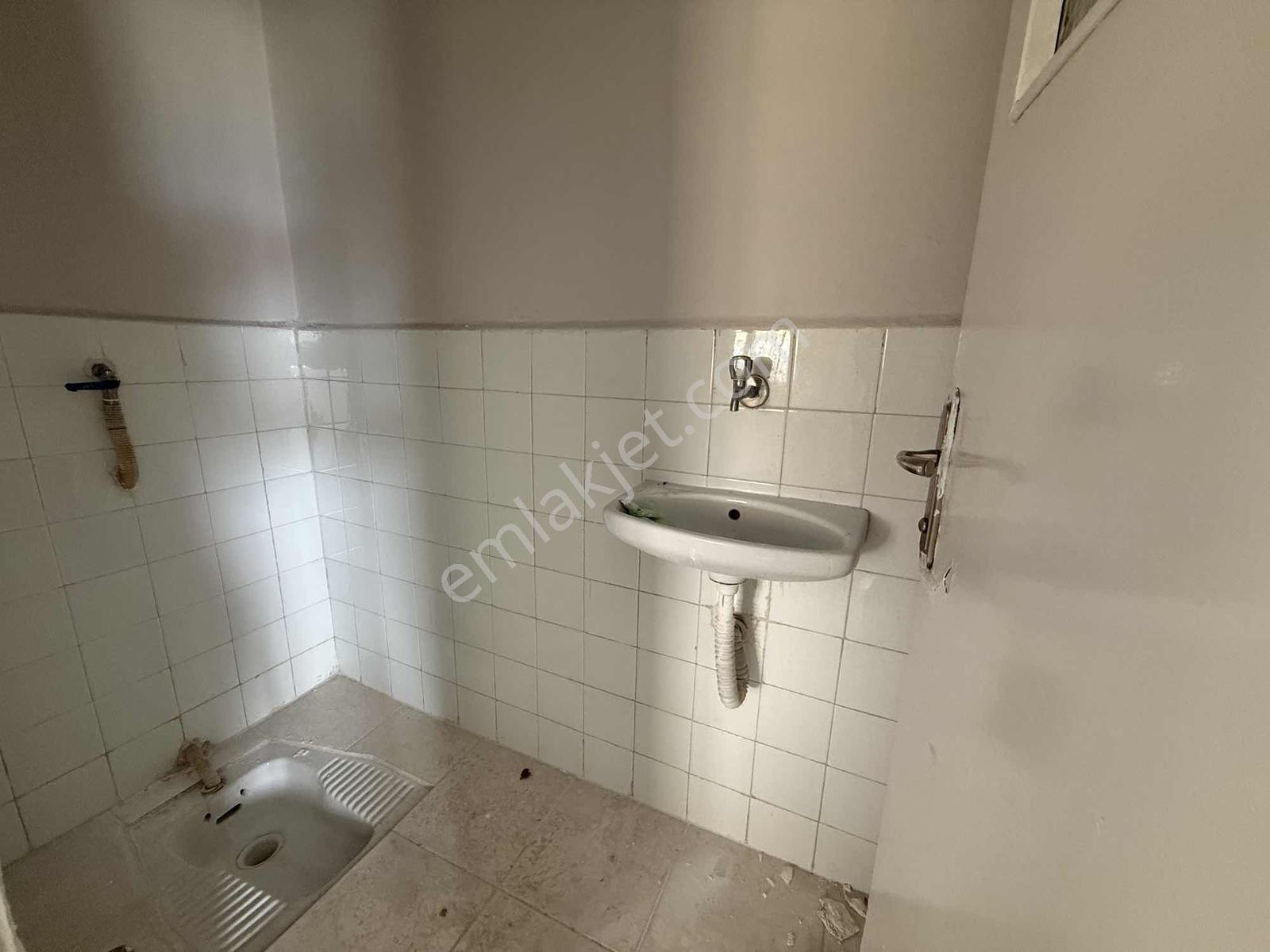 Arve'den Merkezin Kalbinde Geniş Ve Ferah Kiralık - Görsel 14