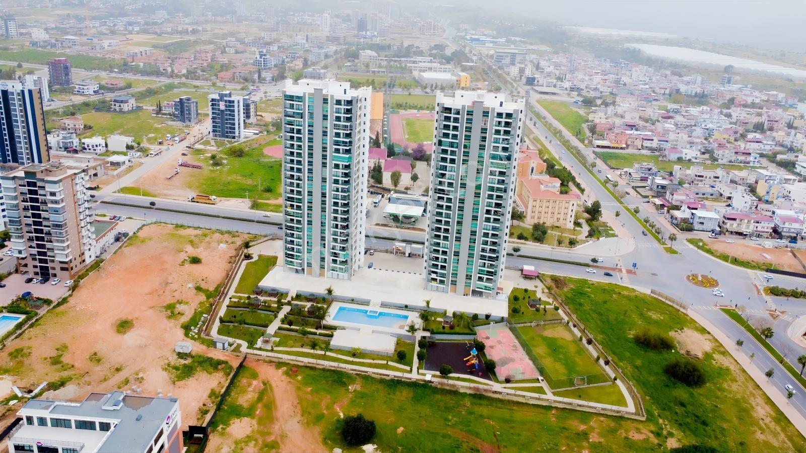 Tüzün'den 50.yıl Mahallesi'nde 5+1 Satılık Daire