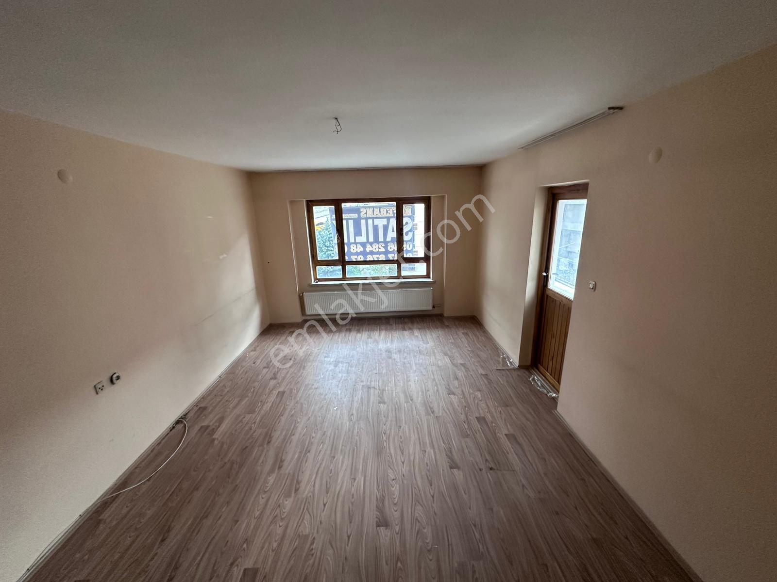 (1232) Keçiörende Cadde Kenarında Orta Kat 3+1 Satılık Daire - Görsel 2