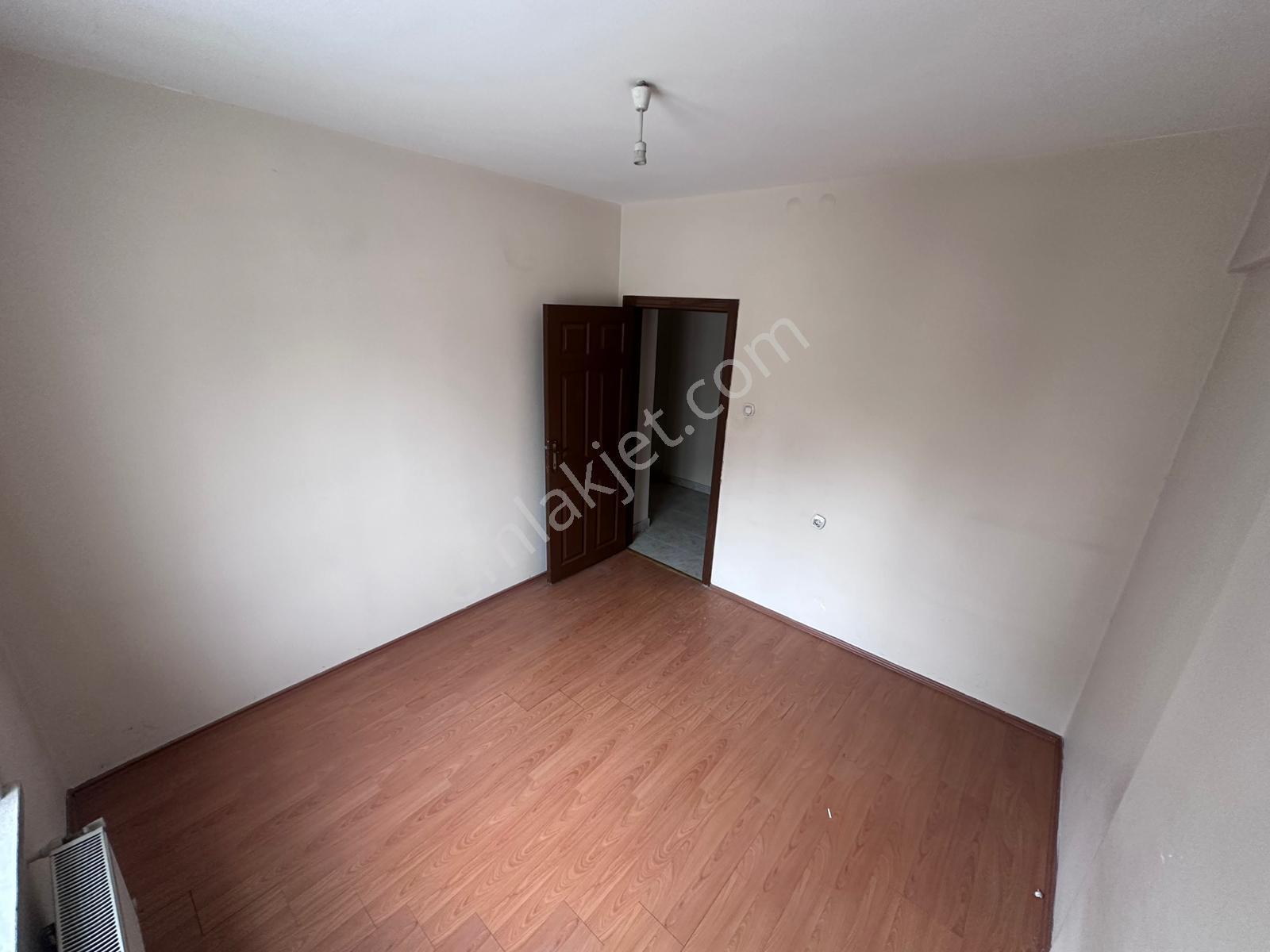 (1232) Keçiörende Cadde Kenarında Orta Kat 3+1 Satılık Daire - Görsel 20