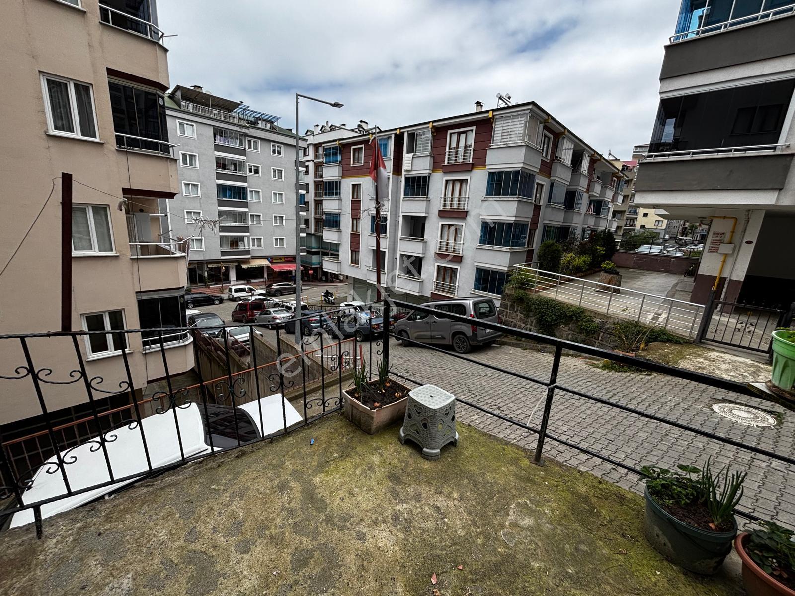 Deha Emlaktan Kiralık Akçaabatta Dükkan - Görsel 4