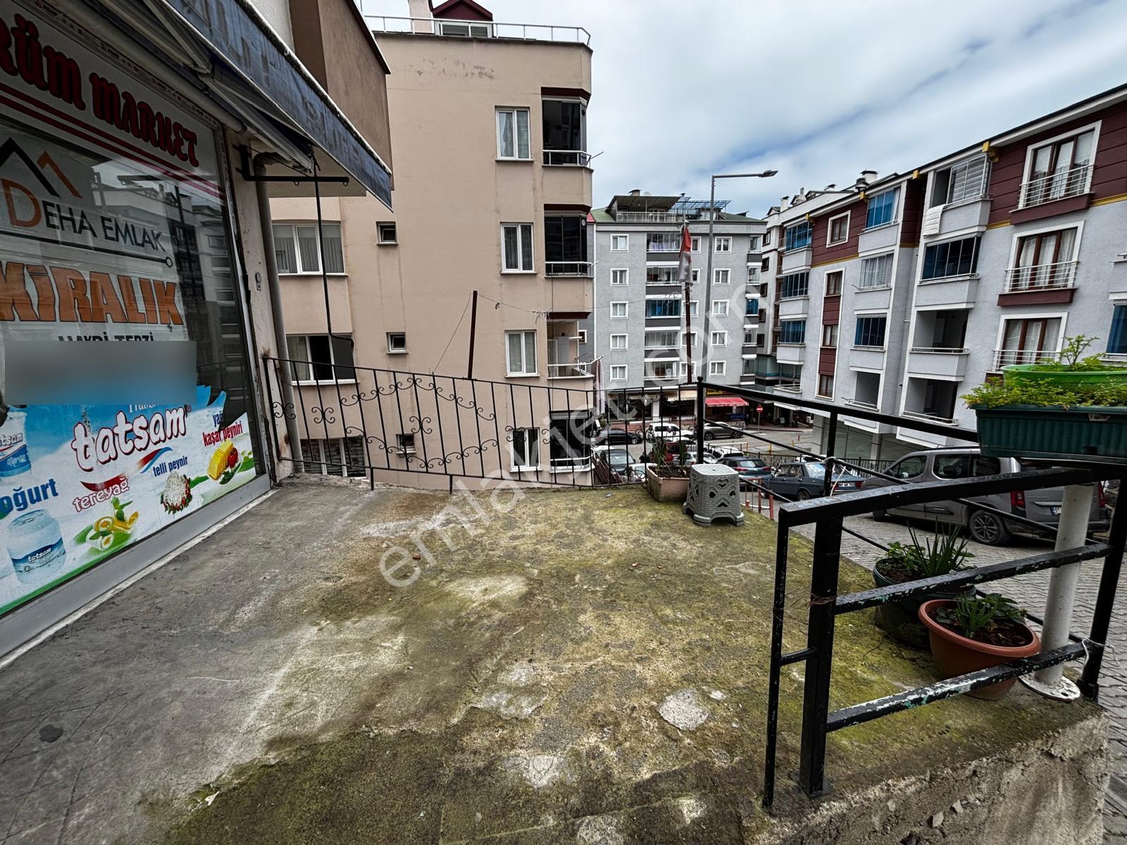 Deha Emlaktan Kiralık Akçaabatta Dükkan - Görsel 2