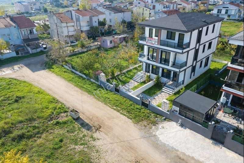 Tekirdağ/yeniçiftlik Müstakil İskanlı Bahçeli 4+1 Satılık Villa - Görsel 6