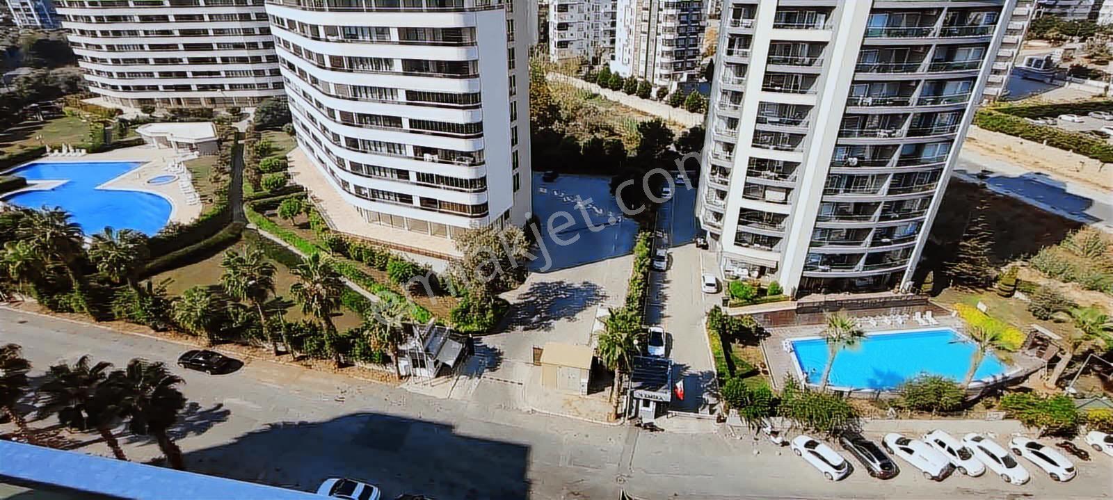 Fa'dan Çiftlikköy'de Havuzlu Sitede Kiralık Eşyalı 1+1 Daire - Görsel 33