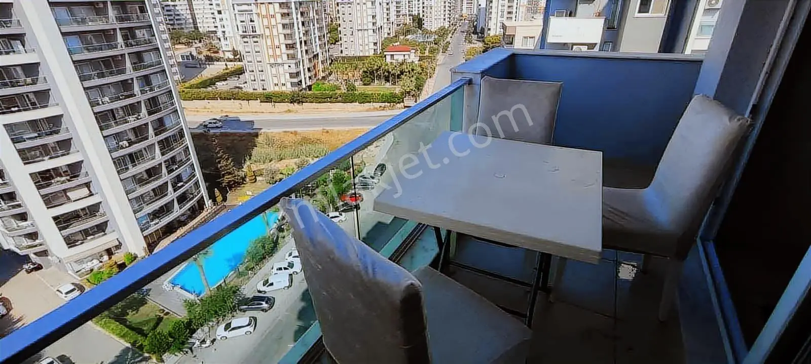Fa'dan Çiftlikköy'de Havuzlu Sitede Kiralık Eşyalı 1+1 Daire - Görsel 30