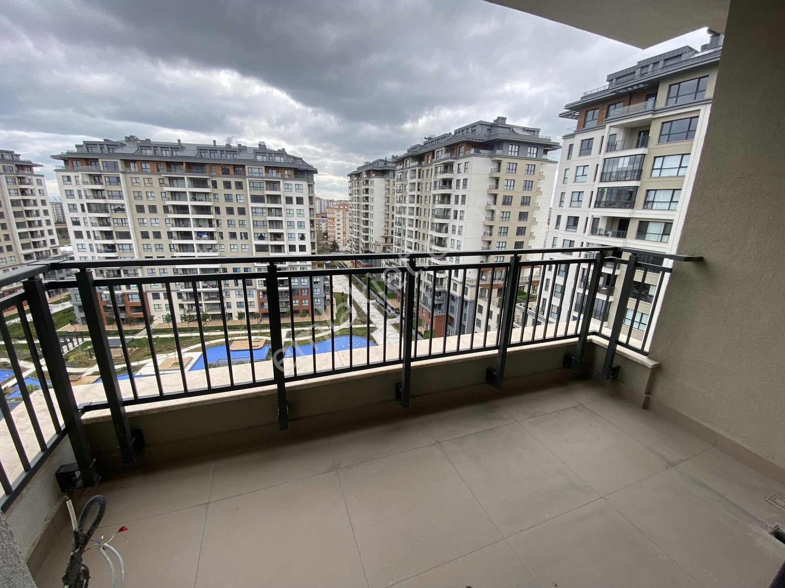 Referans Beylikdüzü Kiralık Sıfır 2+1 77 M2 Peyzaj Cephe - Görsel 7