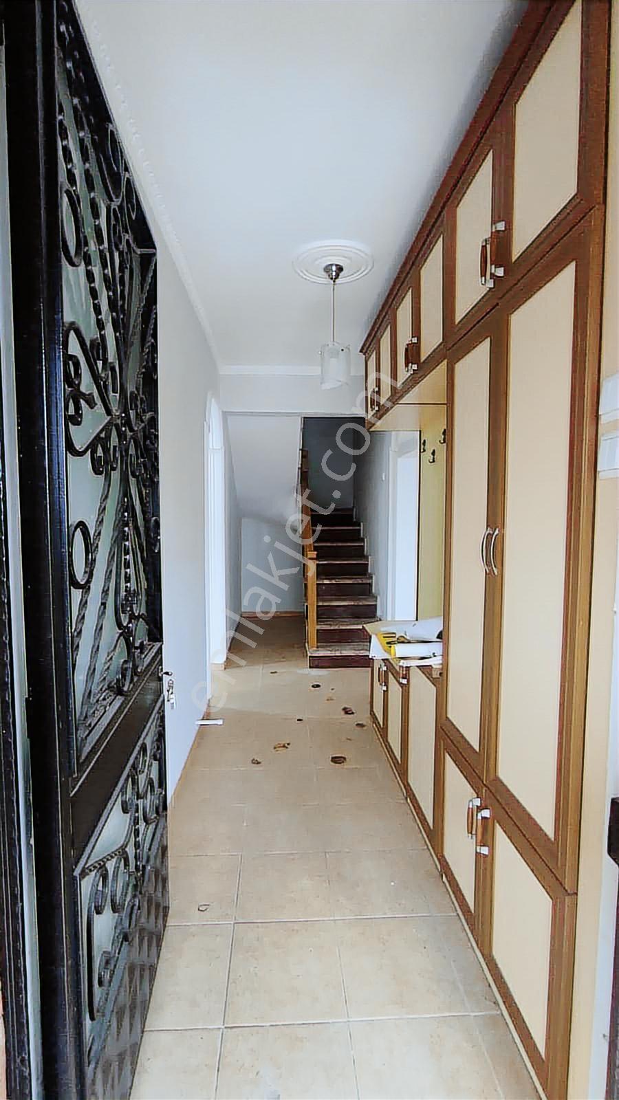 Kayalıoğlunda Bahçeli 457 M2 Villa - Görsel 7