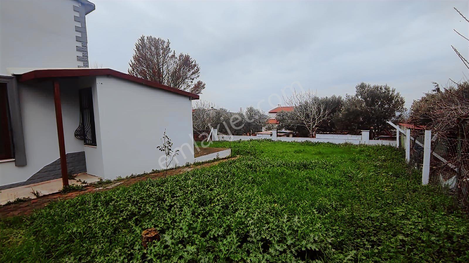 Kayalıoğlunda Bahçeli 457 M2 Villa - Görsel 8