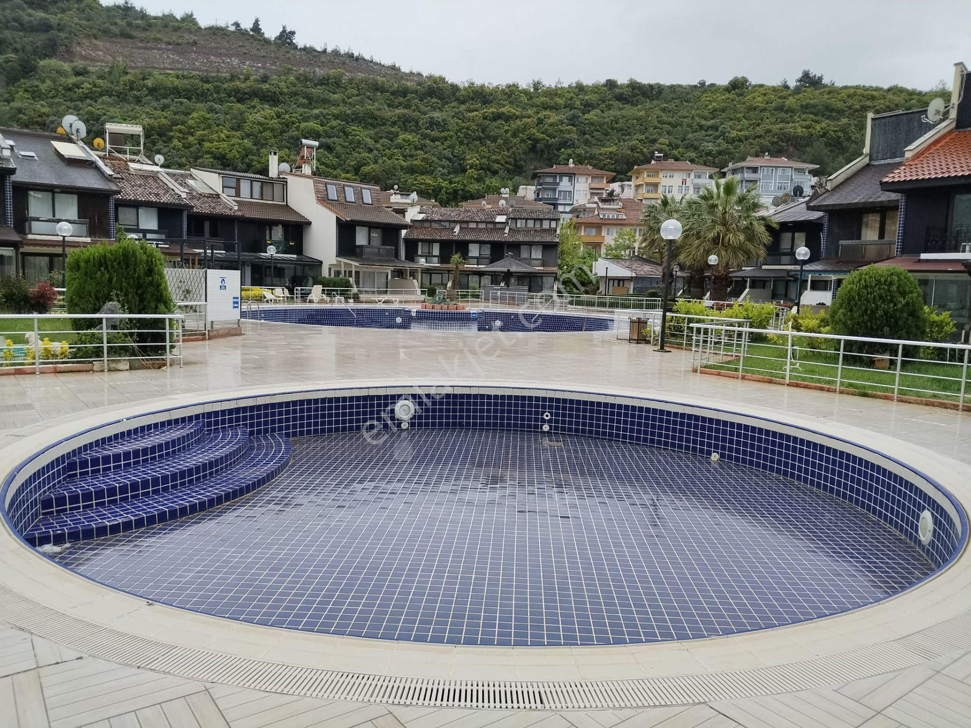 Rt Safir'den Gemlik Kurşunlu'da Onur Villalarında Satılık Villa - Görsel 19