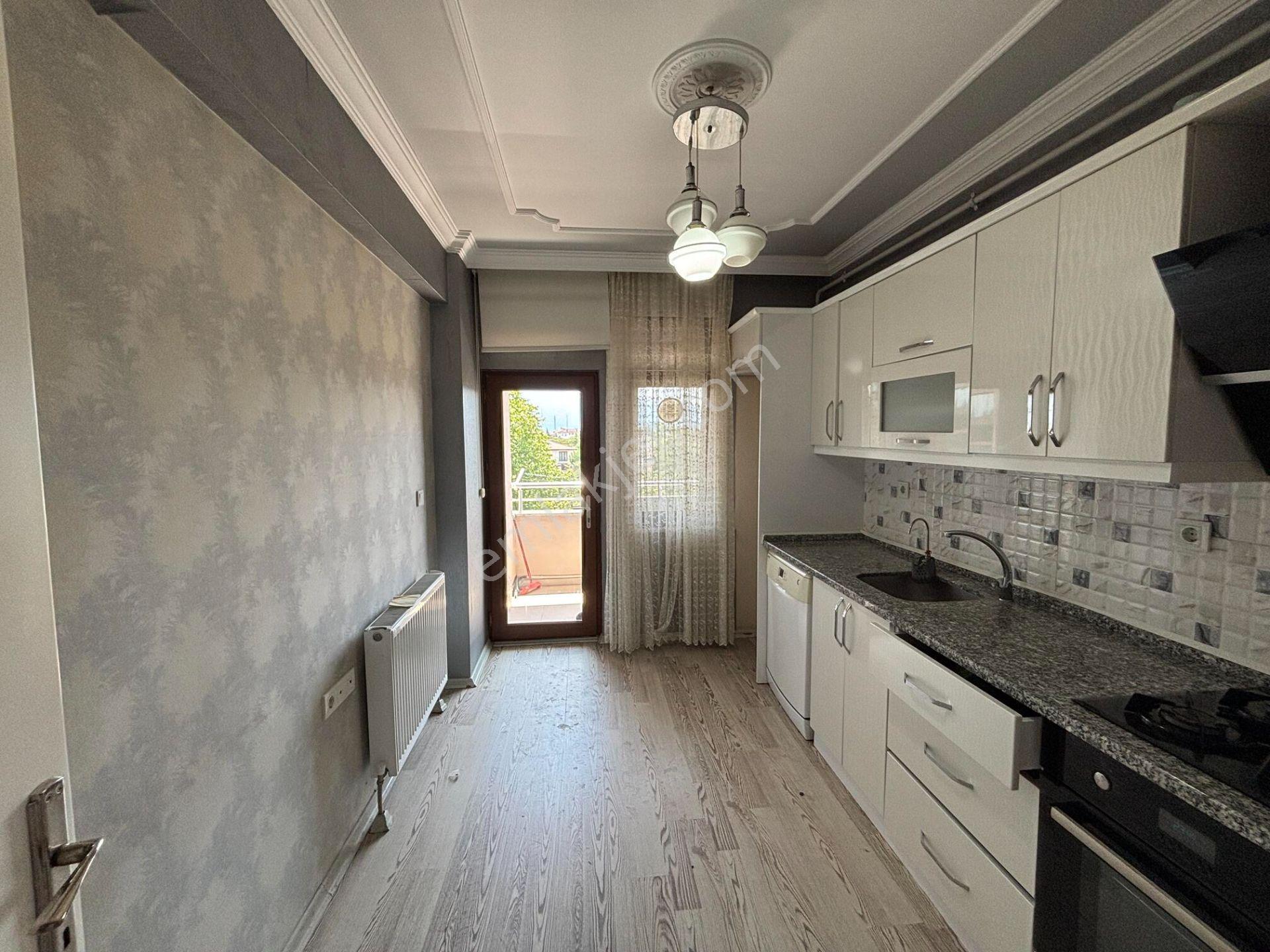 Dereli Tütüncü Mahallesi Osmanlı Konakları’nda Geniş Ve Ferah 3+1 130 M2 Satılık Daire - Görsel 12