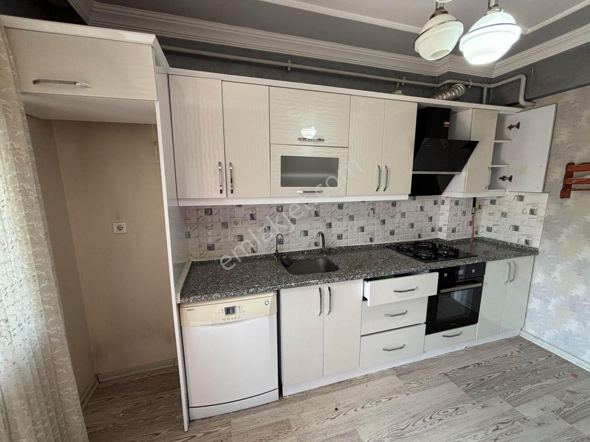 Dereli Tütüncü Mahallesi Osmanlı Konakları’nda Geniş Ve Ferah 3+1 130 M2 Satılık Daire - Görsel 14