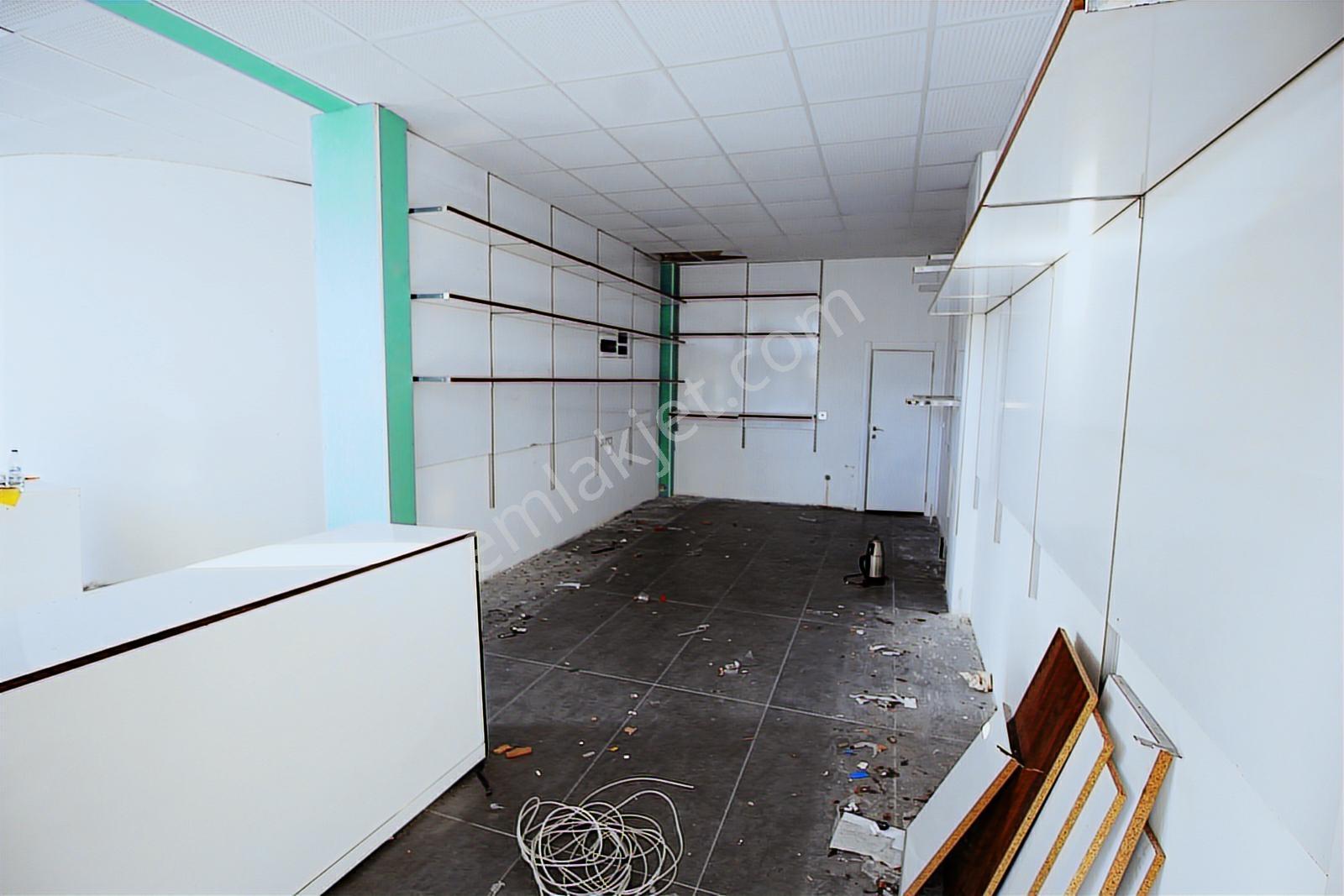 Krc'den Altıağaç Mah.cadde Üzerinde 55 M2 Kiralık Dükkan - Görsel 4