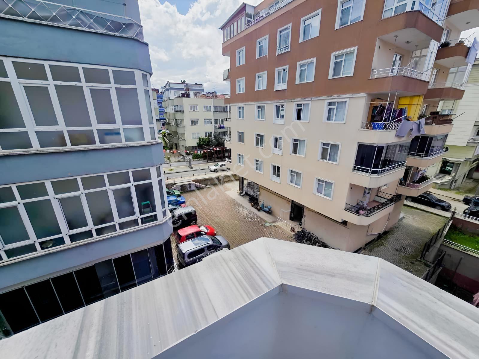 Şükrü Sağlam'dan Ömürevlerin'de Masrafsız Kiralık 3+1 Daire - Görsel 21