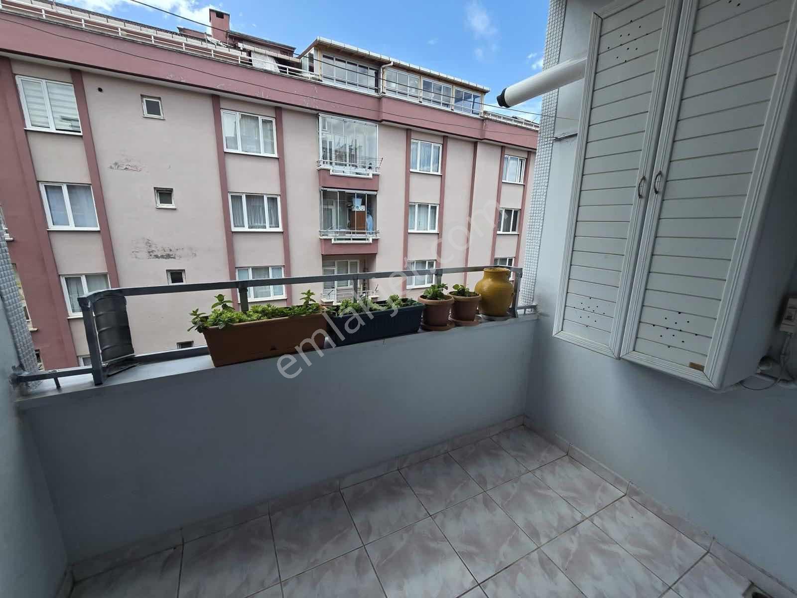 Şükrü Sağlam'dan Ömürevlerin'de Masrafsız Kiralık 3+1 Daire - Görsel 20