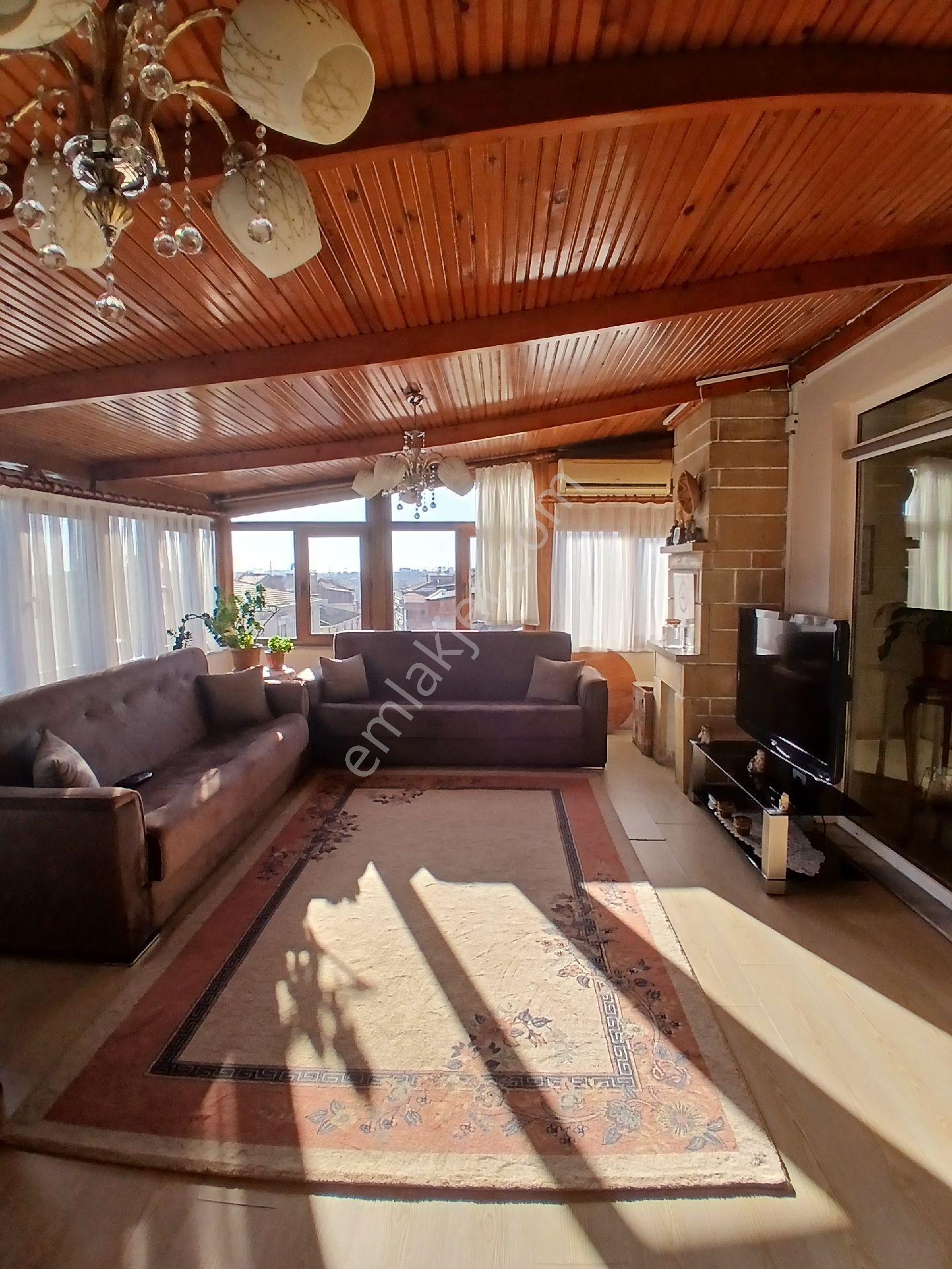 Bahçelievler Basın Sitesi İle İlkyuva Arası Kapalı Teraslı 3+2 140m2 Asansörlü Kredilidubleks Daire - Görsel 30
