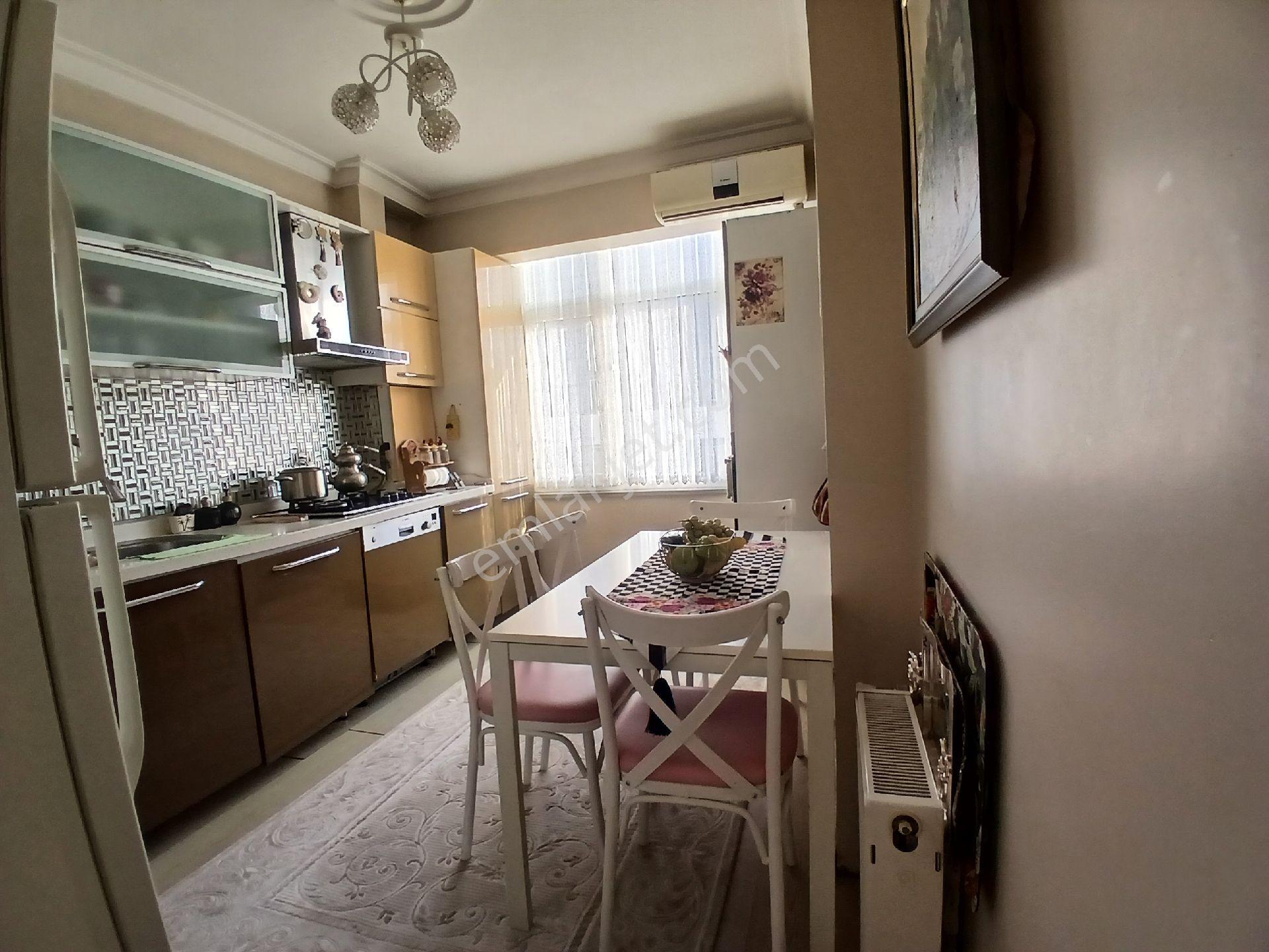 Bahçelievler Basın Sitesi İle İlkyuva Arası Kapalı Teraslı 3+2 140m2 Asansörlü Kredilidubleks Daire - Görsel 10