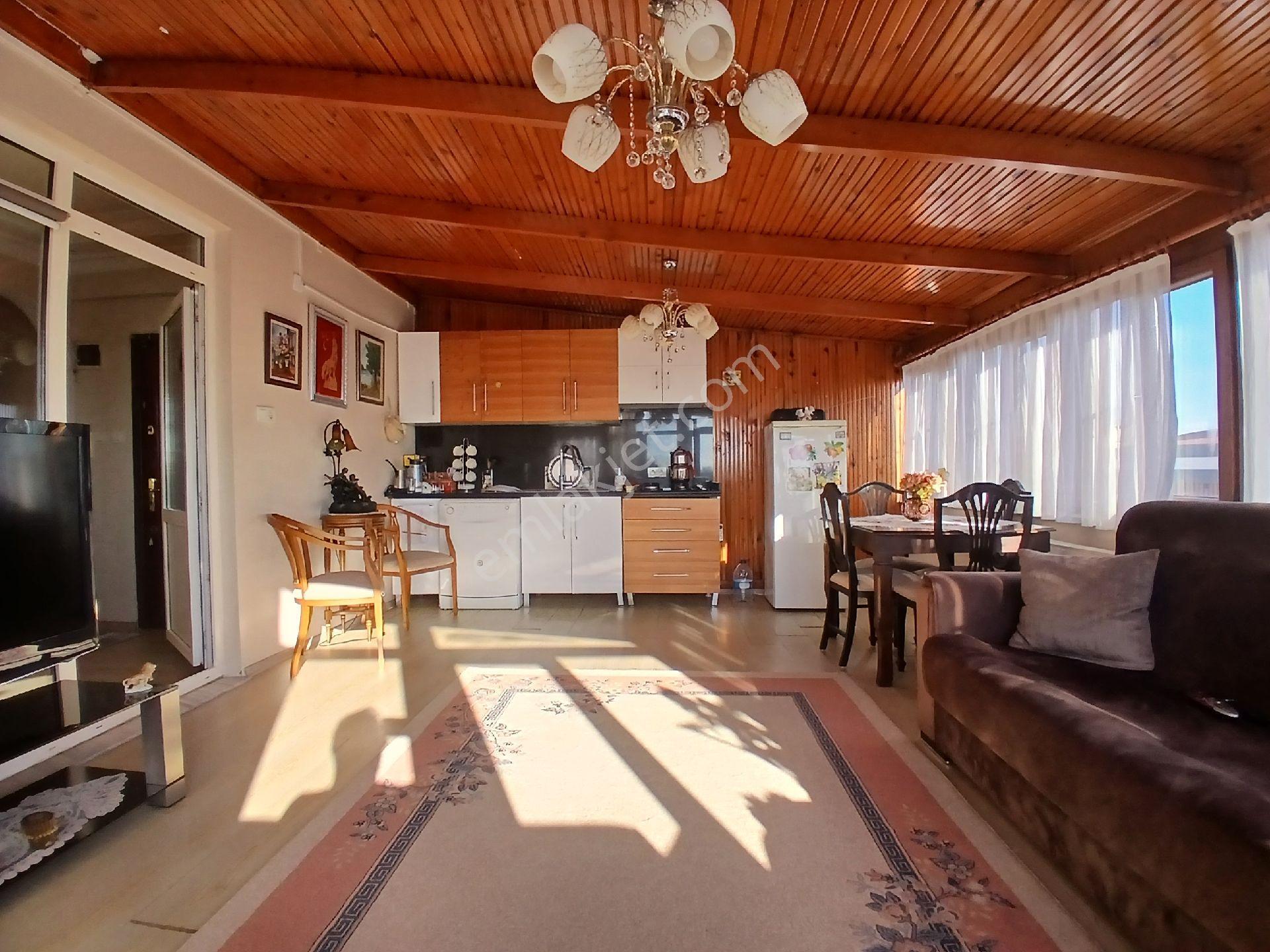Bahçelievler Basın Sitesi İle İlkyuva Arası Kapalı Teraslı 3+2 140m2 Asansörlü Kredilidubleks Daire - Görsel 33
